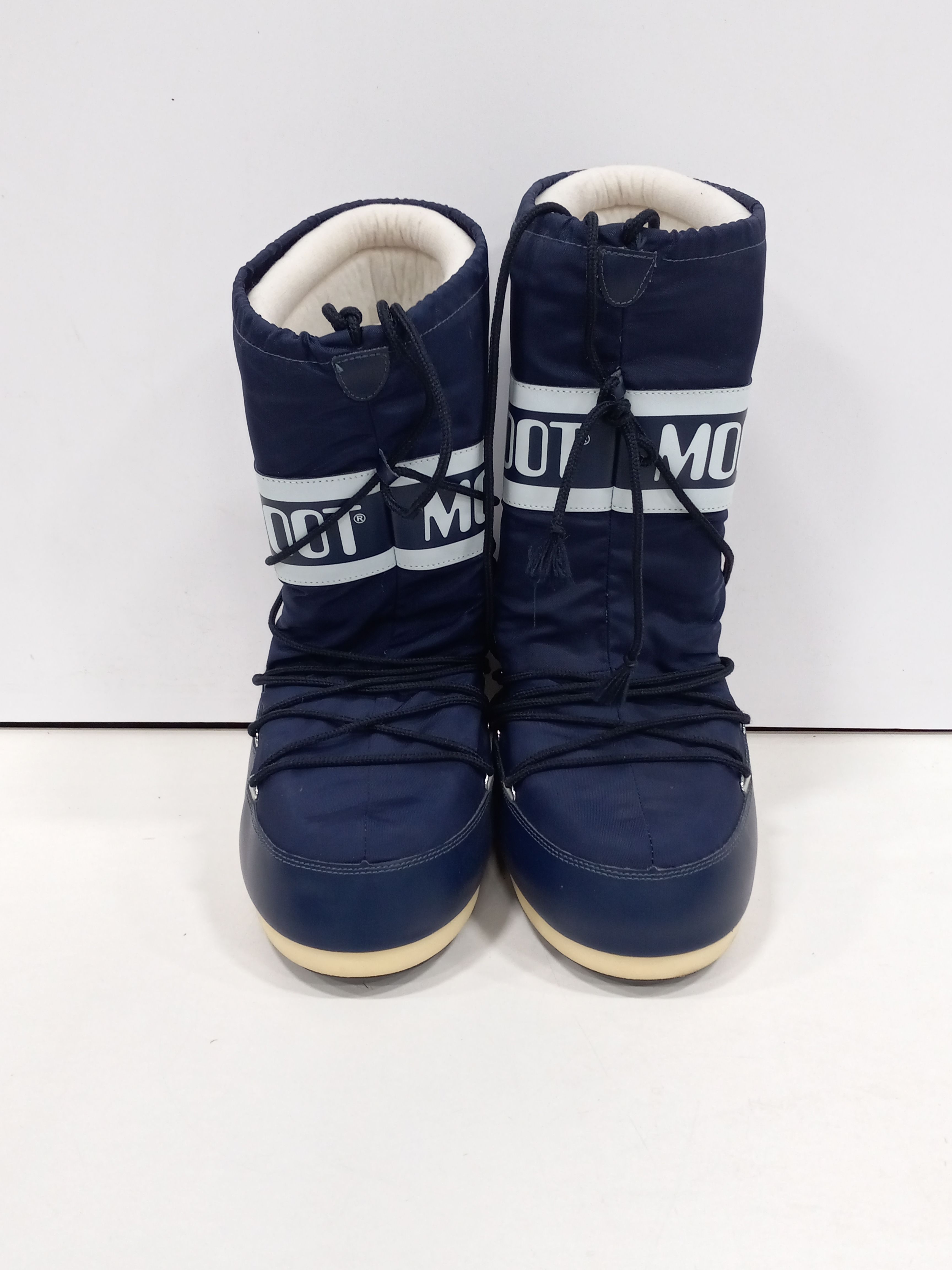 Moon boot discount dark blue