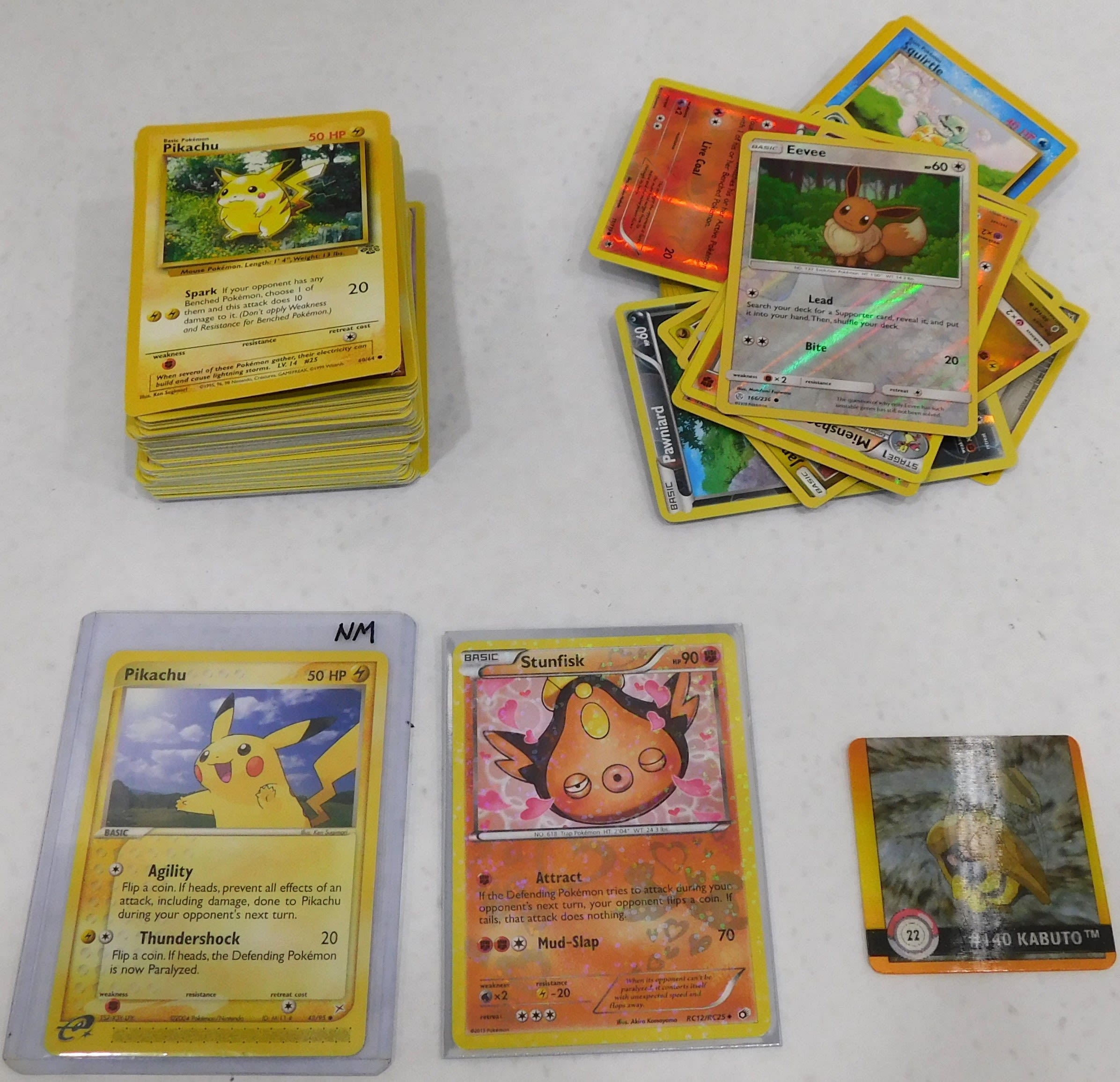 Buy the Pokemon TCG Lot of 100+ Cards Bulk with Holofoils and Rares ...