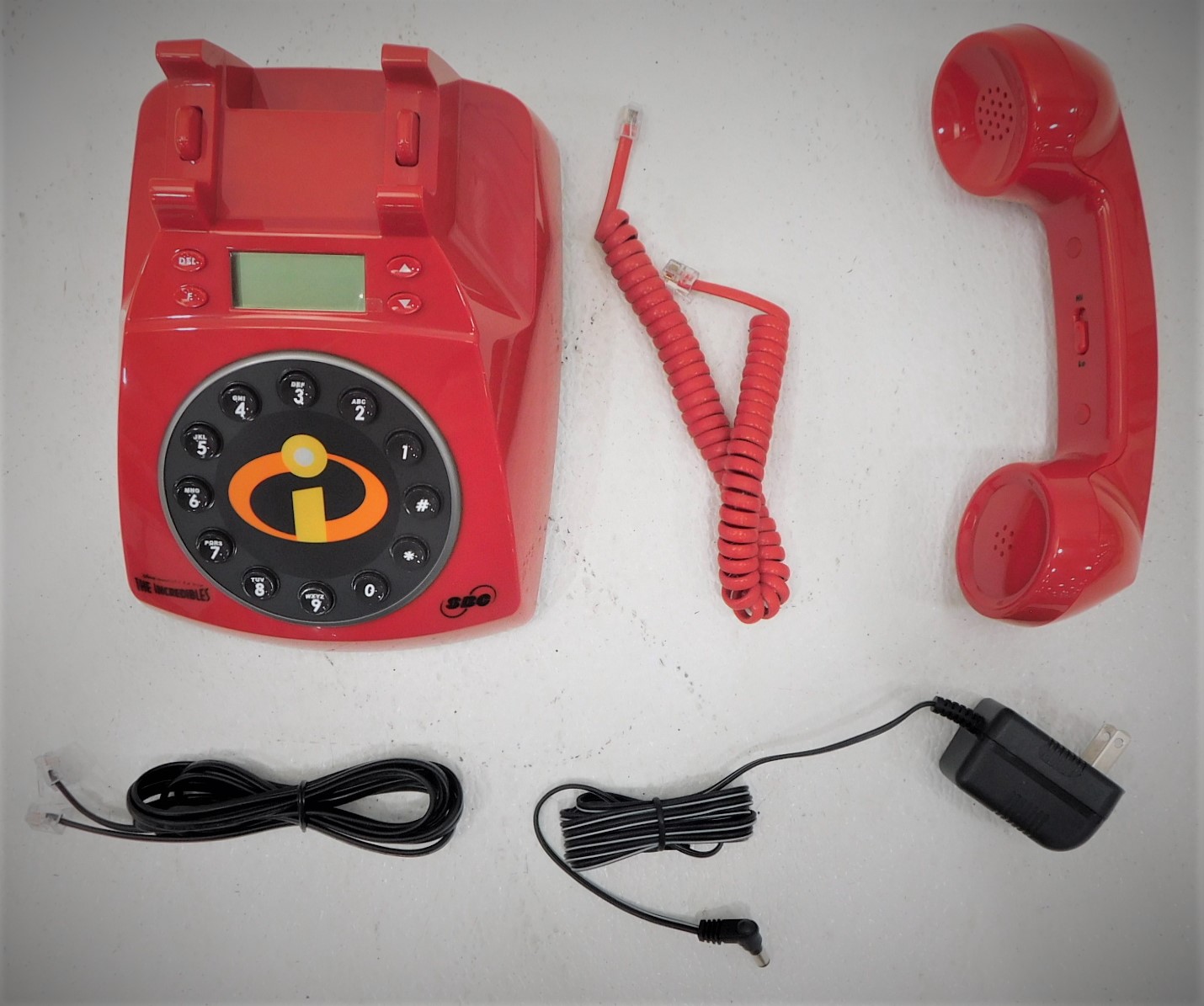 Buy the Disney Pixar The Incredibles SBC Collectors Desk Telephone ...