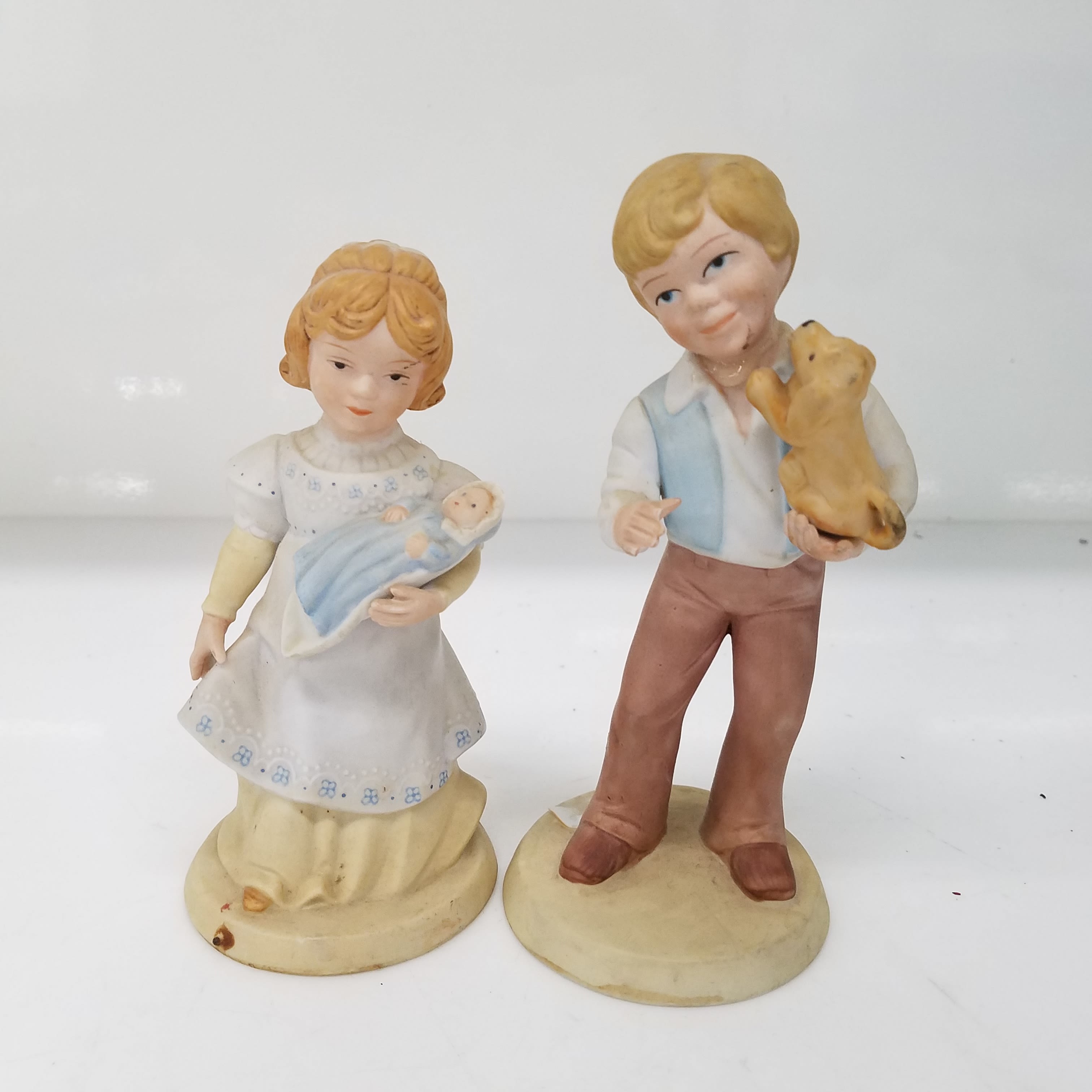 Buy the 2 Avon 1981 Ceramic Figurines Best Friends and A Mothers Love