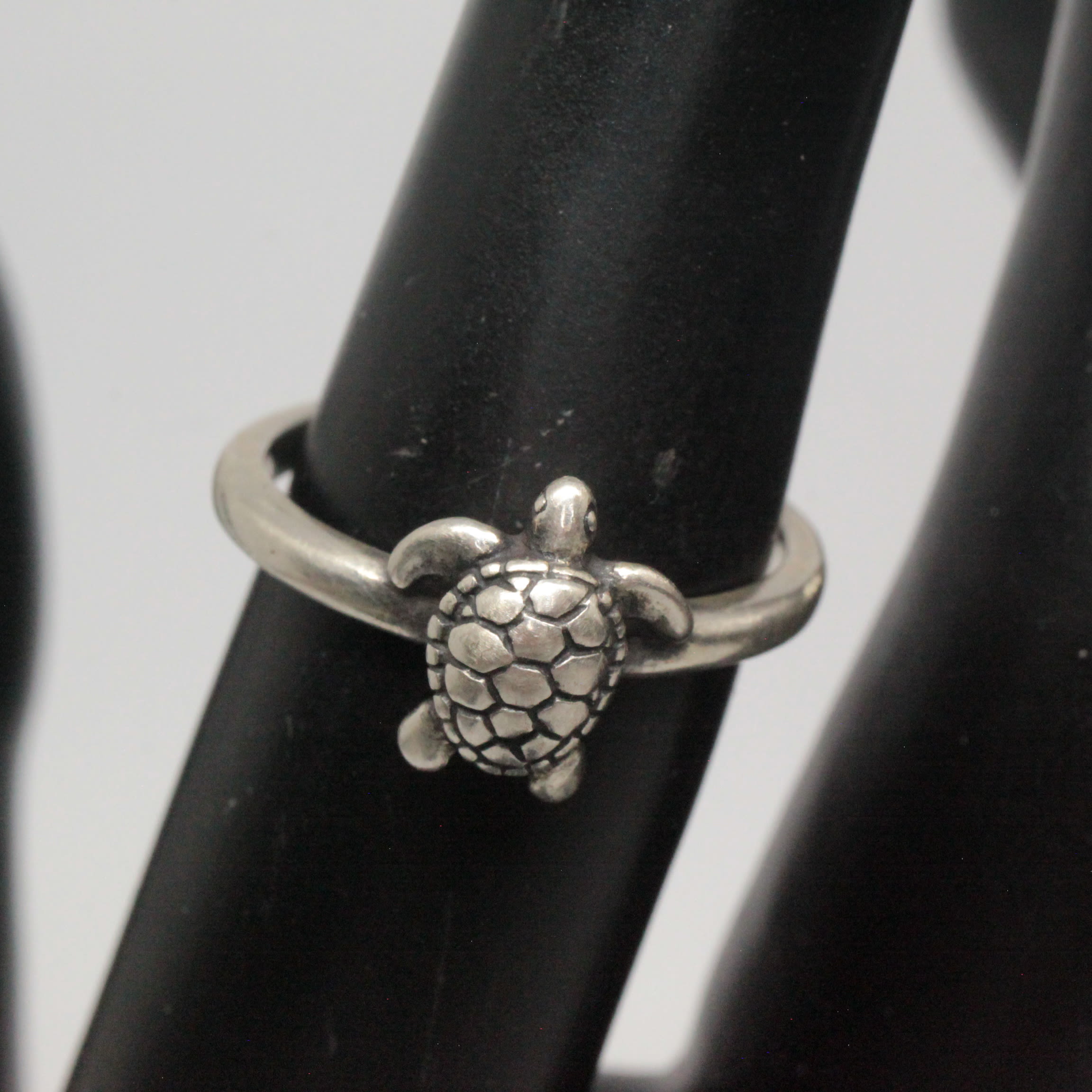 Buy the James Avery Sterling Silver Turtle Ring Size 6 - 2.8g ...