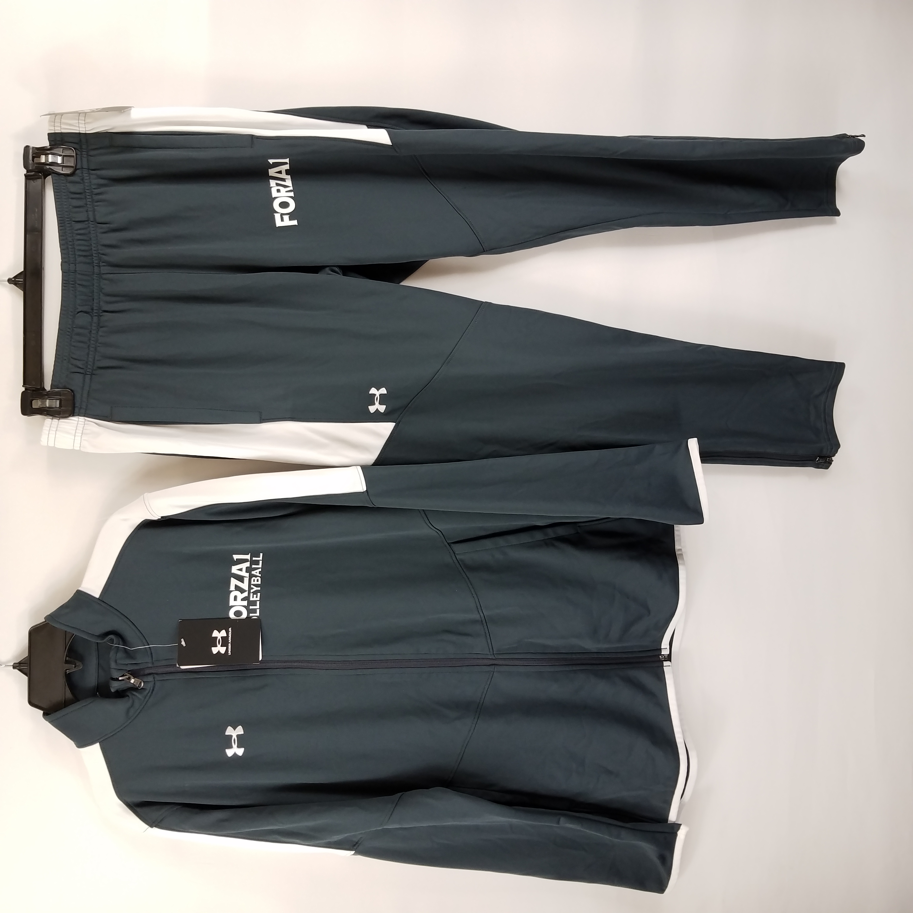Buy the Under Armour Men Blue Forzai1 Sweatsuit Large | GoodwillFinds