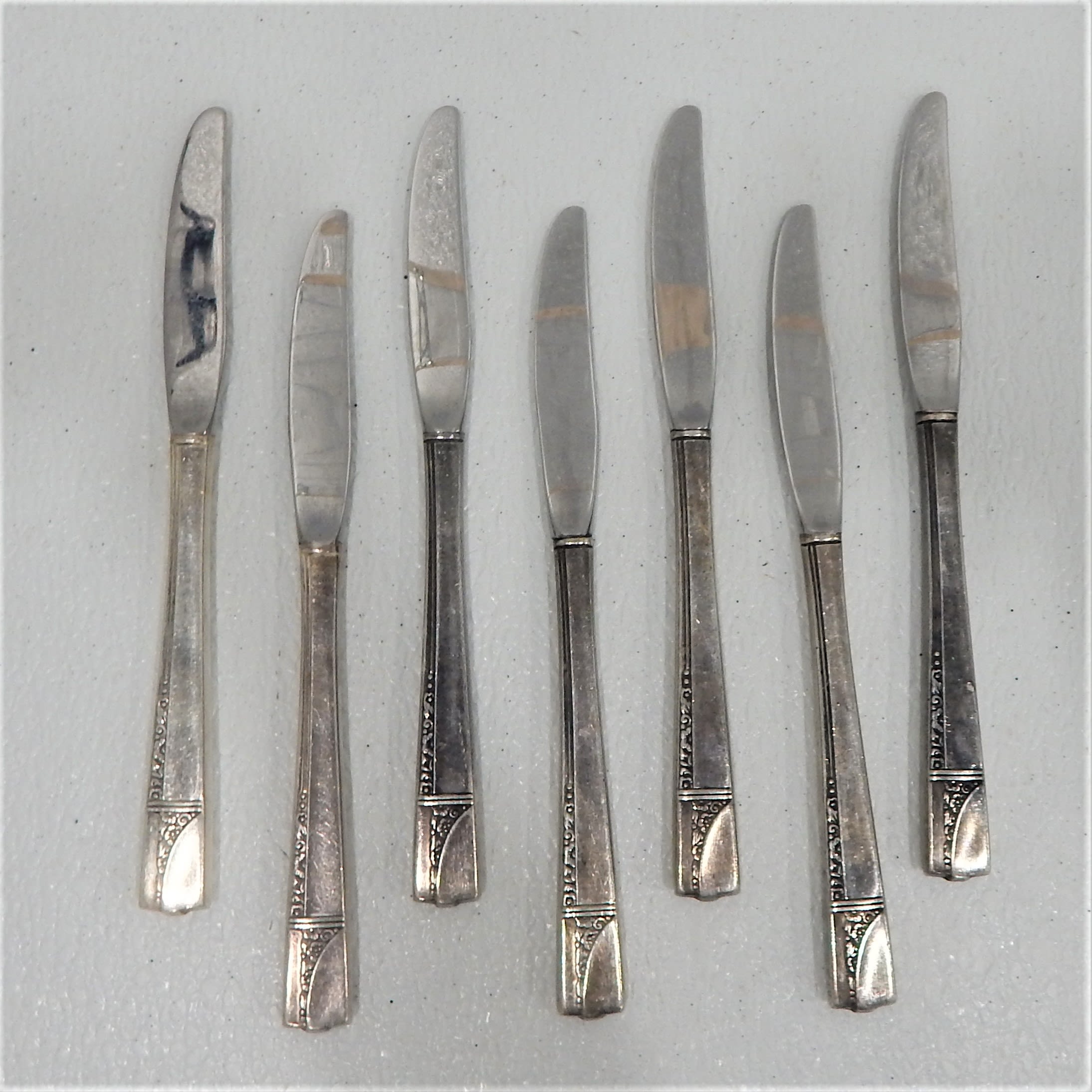 Buy the Vintage Oneida Nobility Plate Caprice Silver Plate Flatware ...