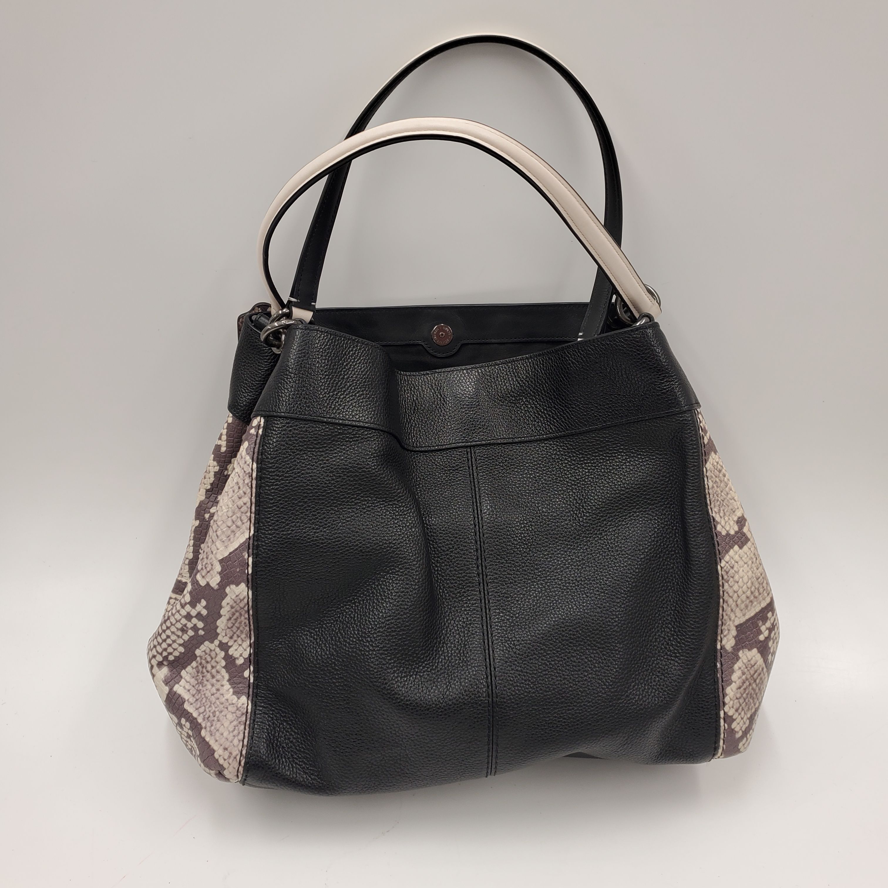 Coach lexy best sale shoulder bag black