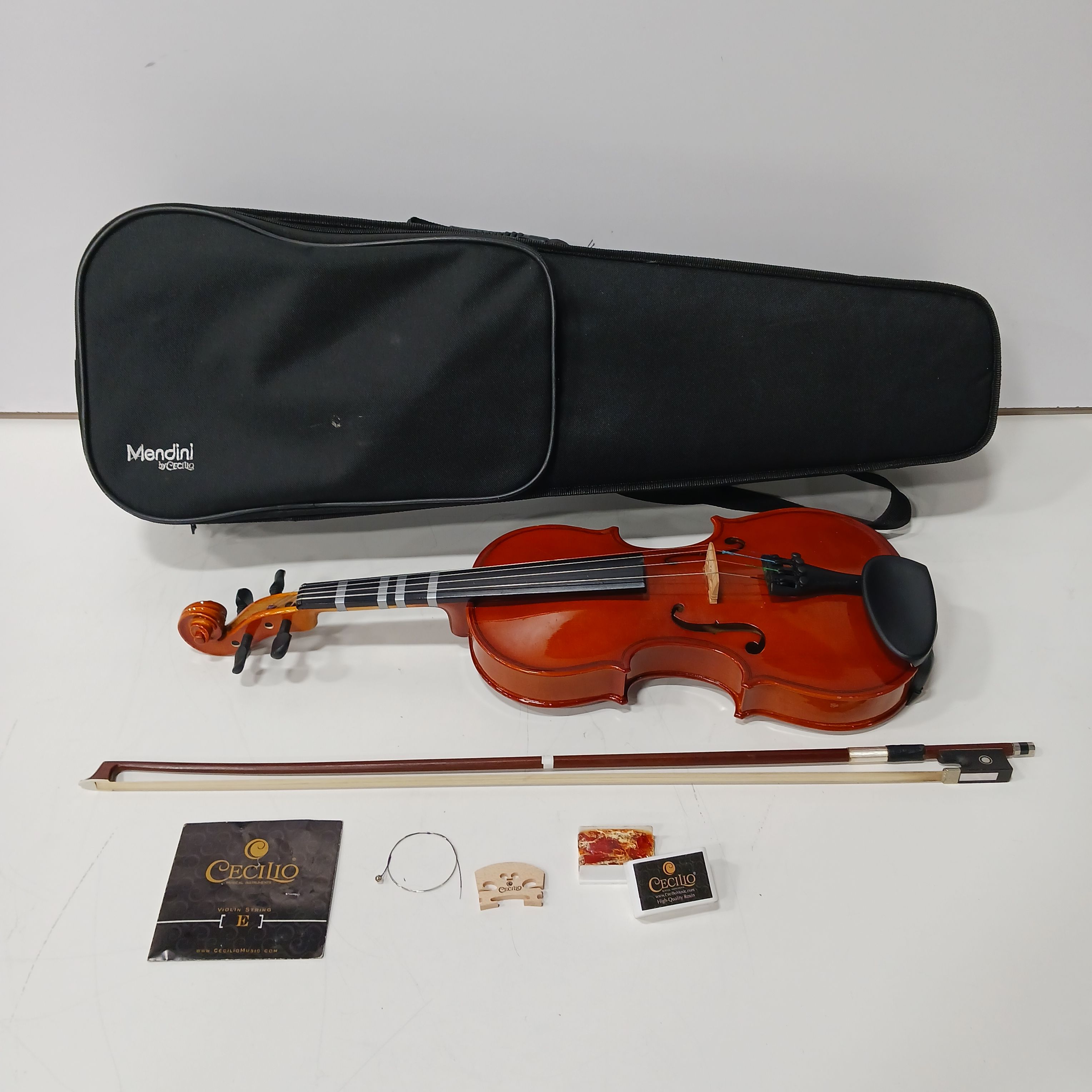 Mendini violin deals