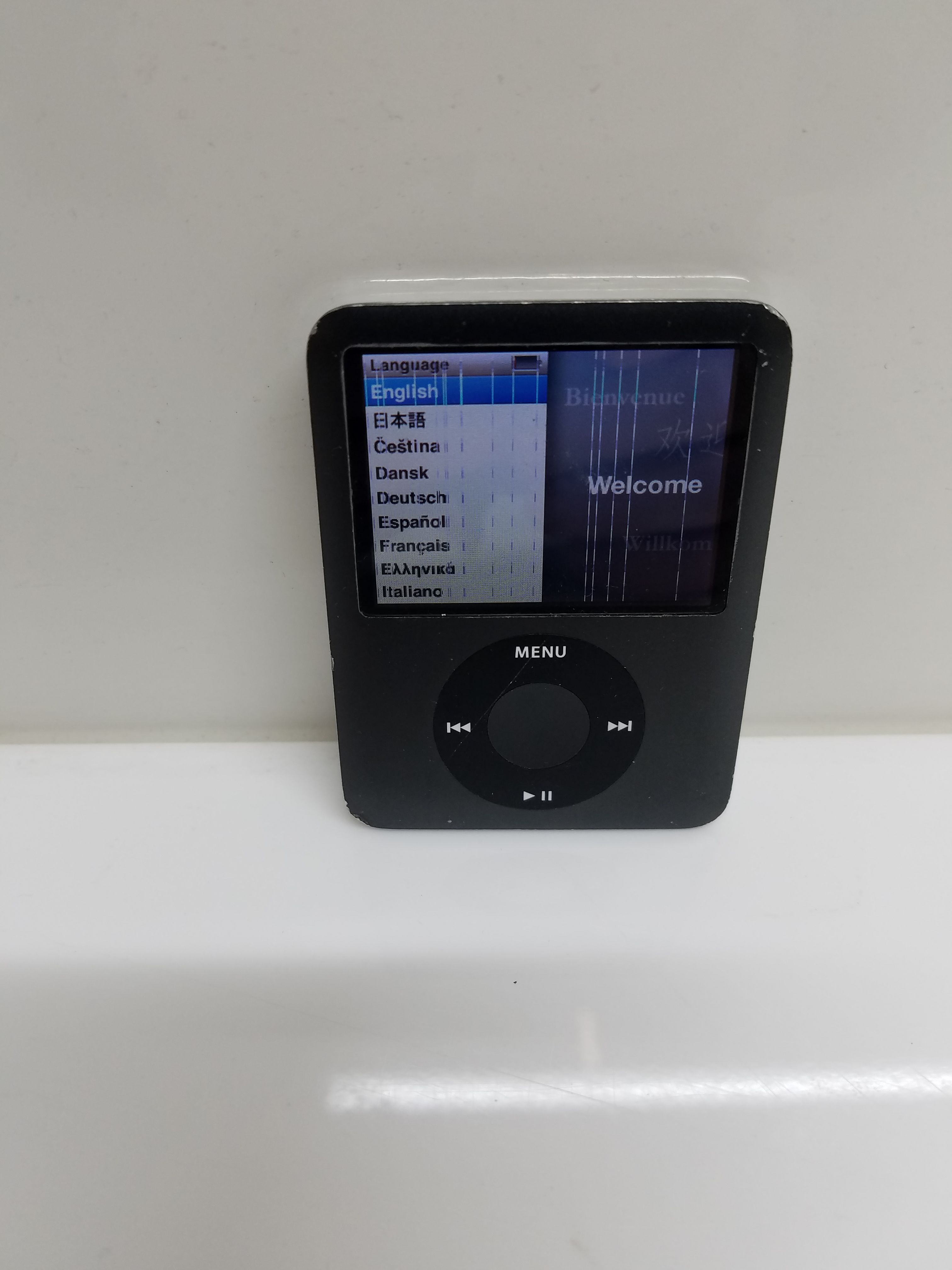 Buy the Apple iPod Nano 3rd Generation 8GB MP3 Player Black