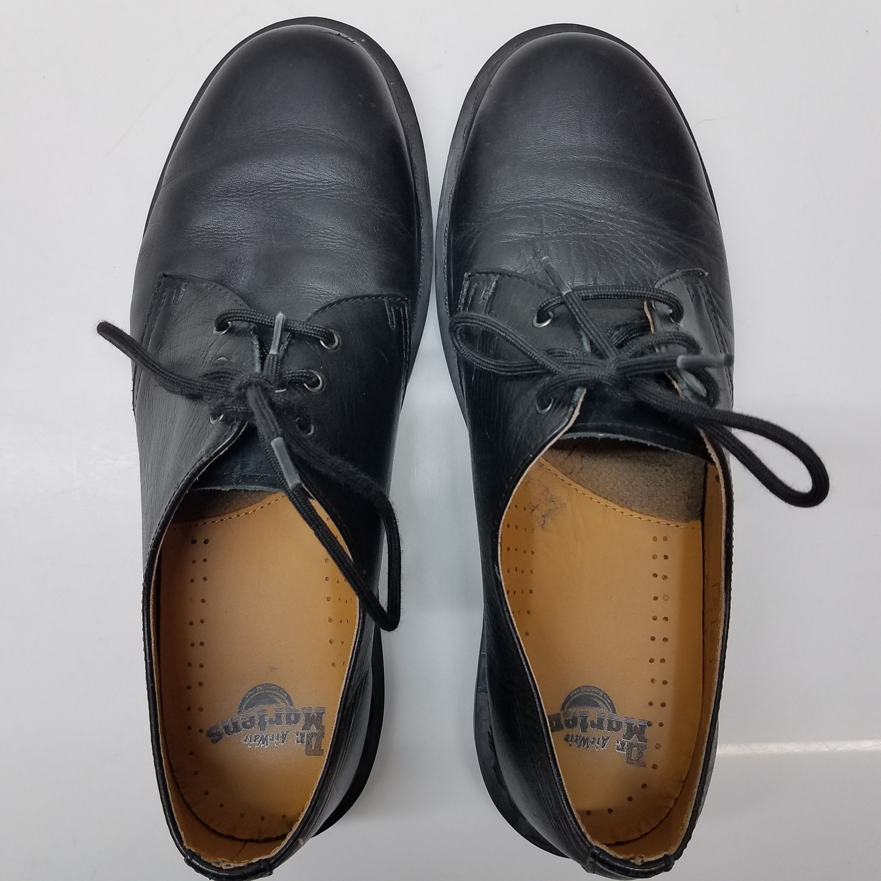 Buy the Dr. Martens Unisex Oxford (11838) Leather Shoes US M11 