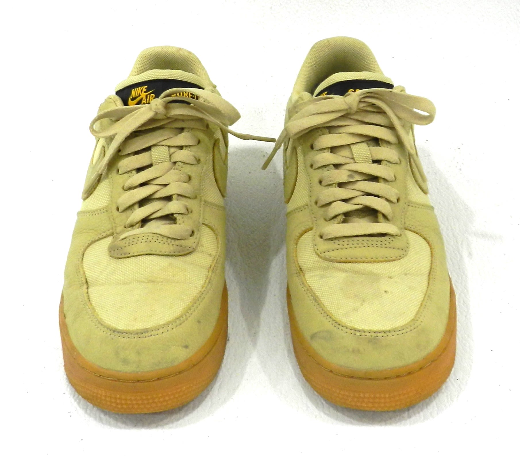 Buy the Nike Air Force 1 Low Gore-Tex Team Gold Khaki Men's Shoe