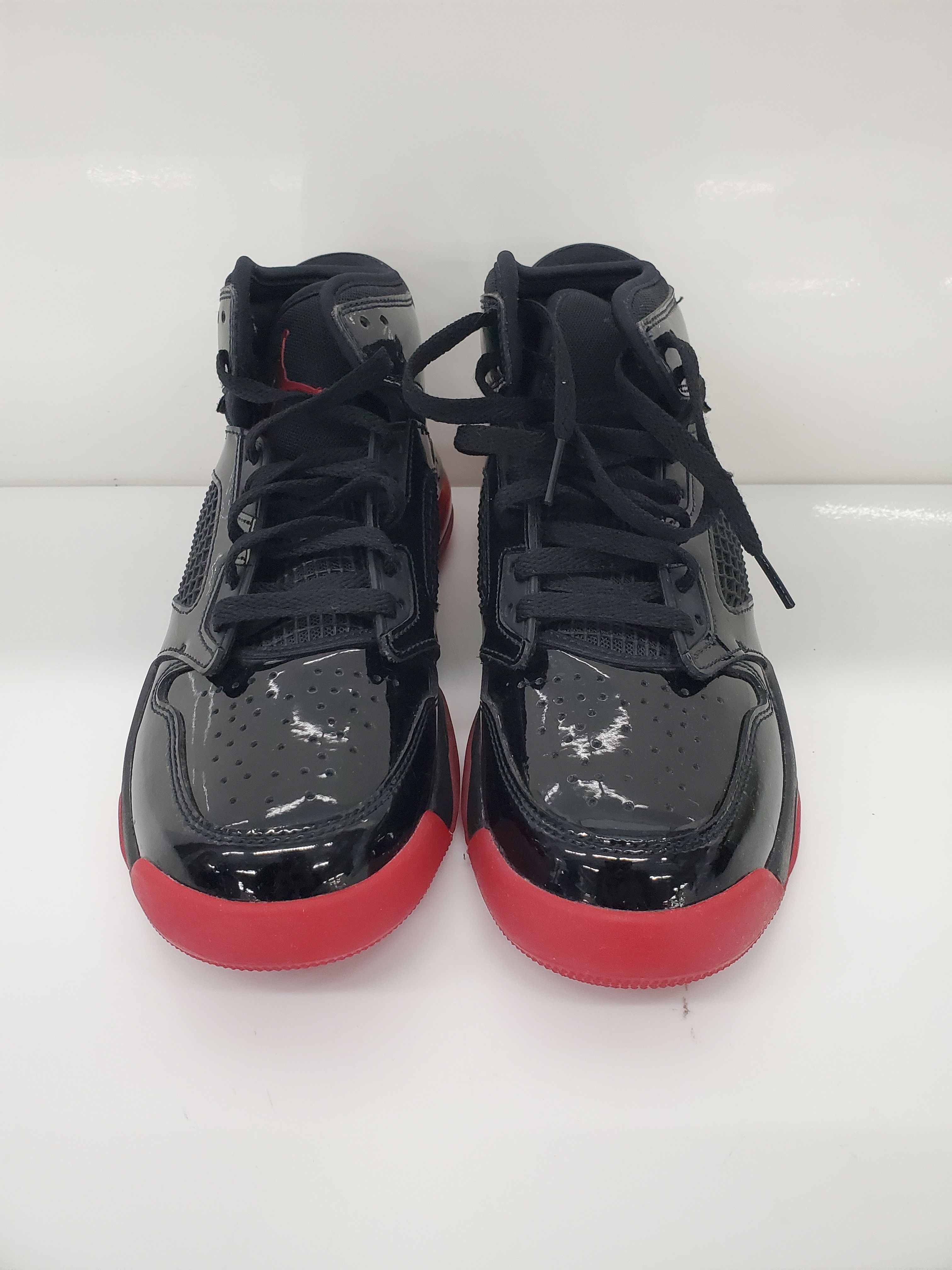 Jordan mars shop 270 black red