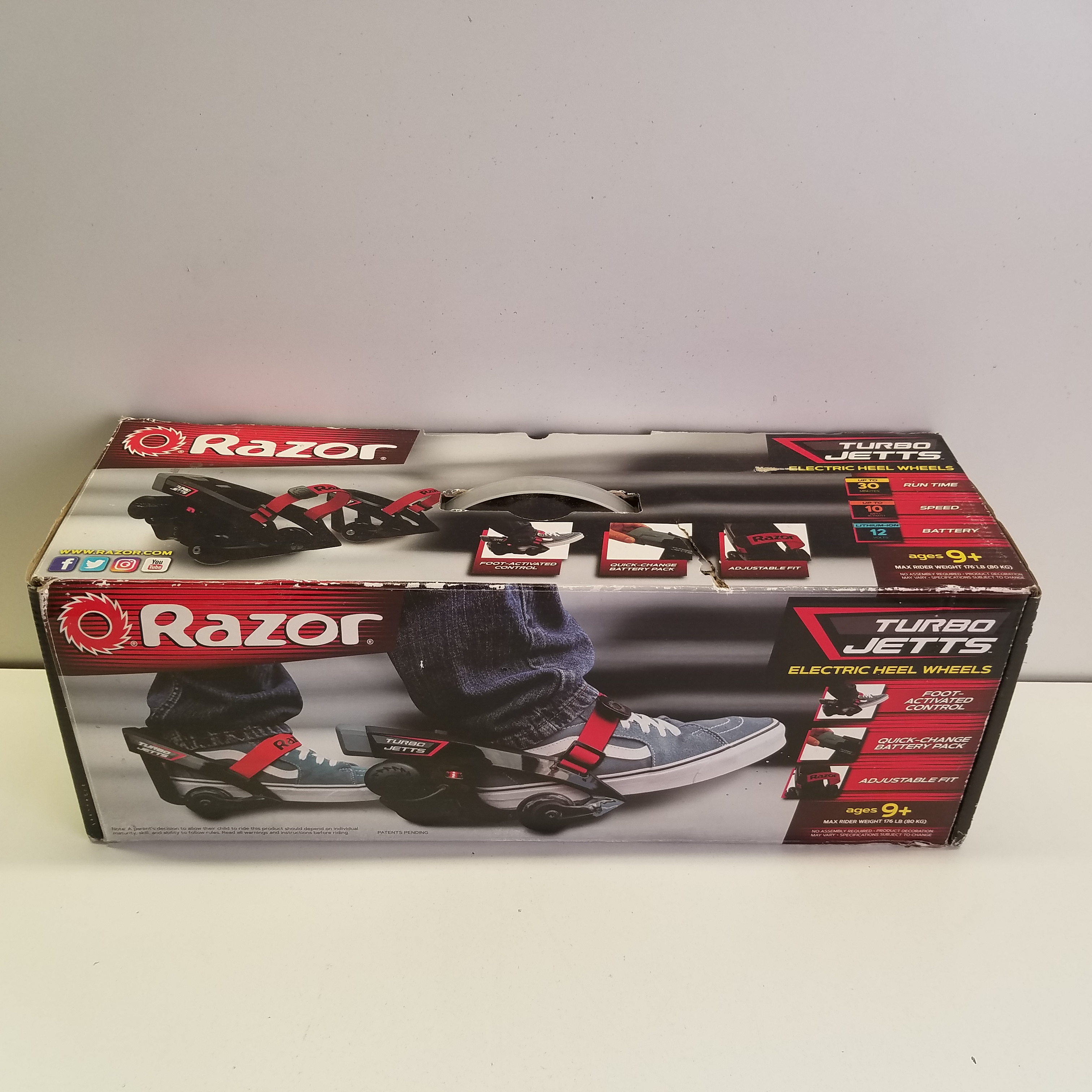 Razor turbo store jetts spare battery