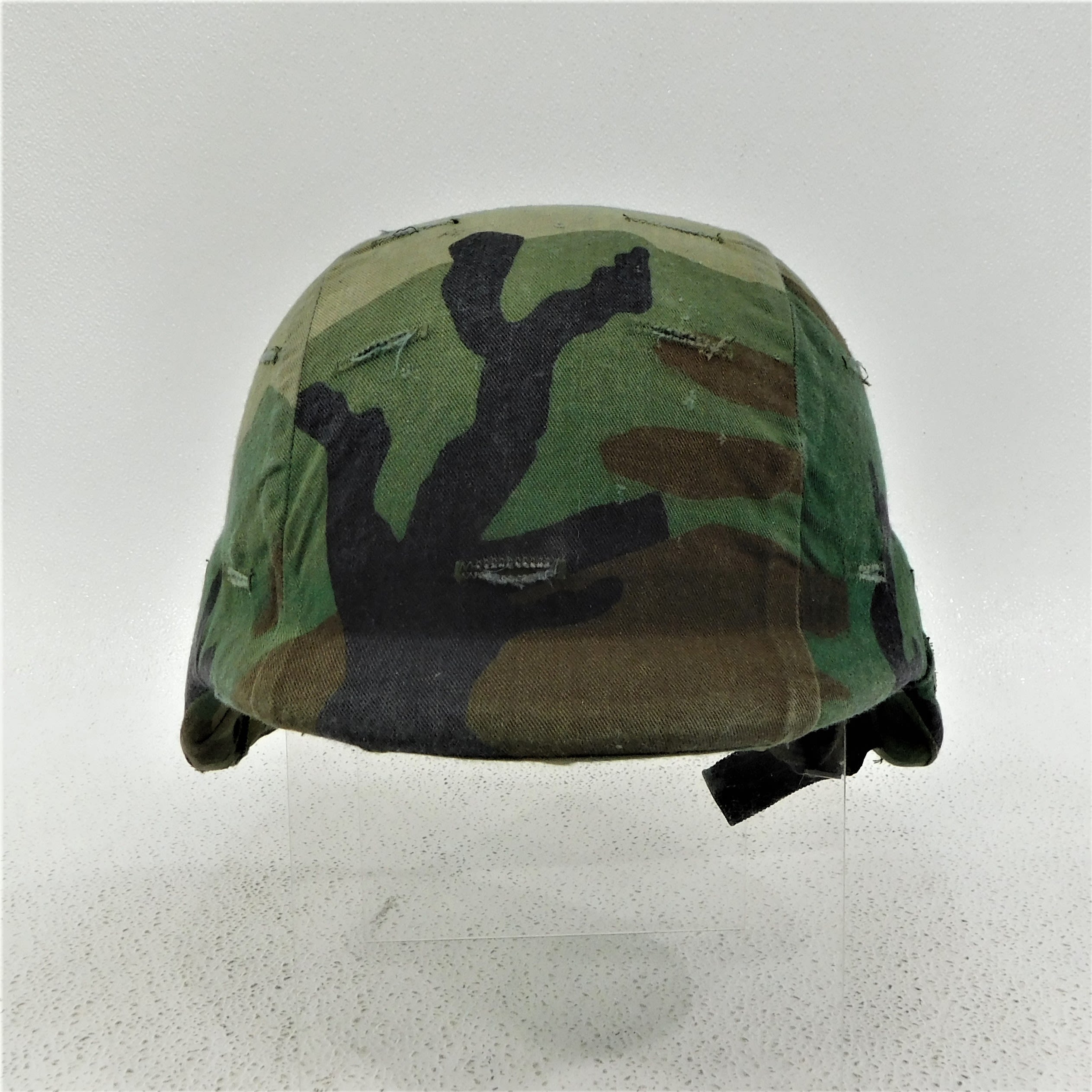 Buy Vintage US Army PASGT Combat Parachutist Ground Troops Military Helmet  with Liner Unicor for USD 93.49 | GoodwillFinds