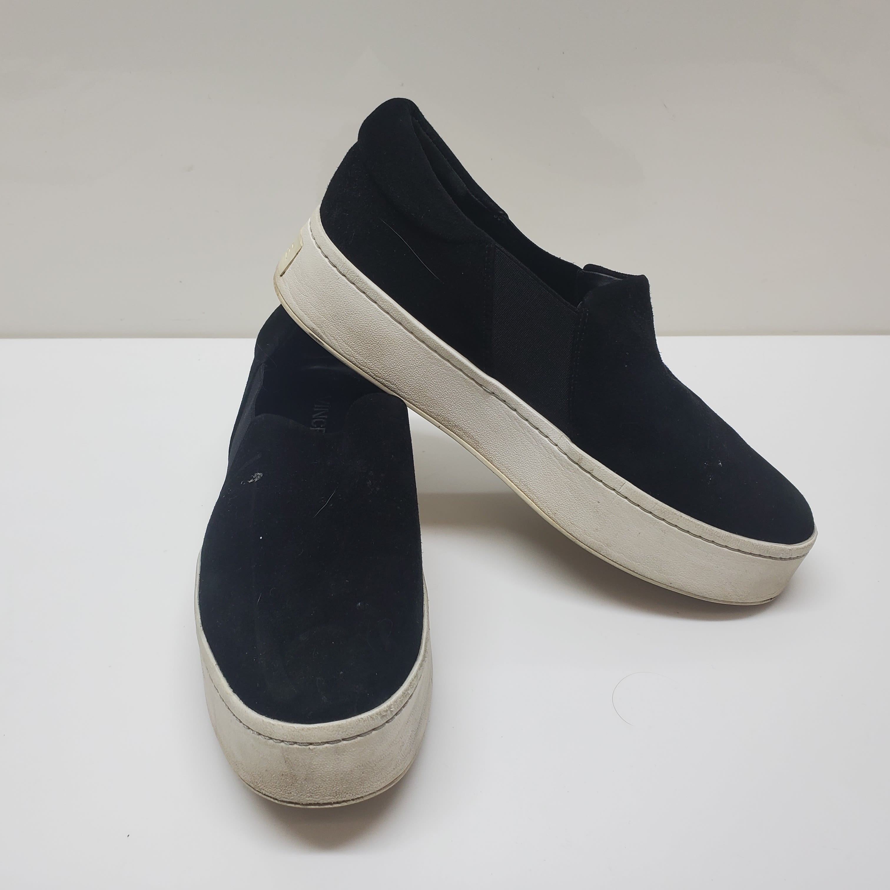 Vince black store slip on shoes