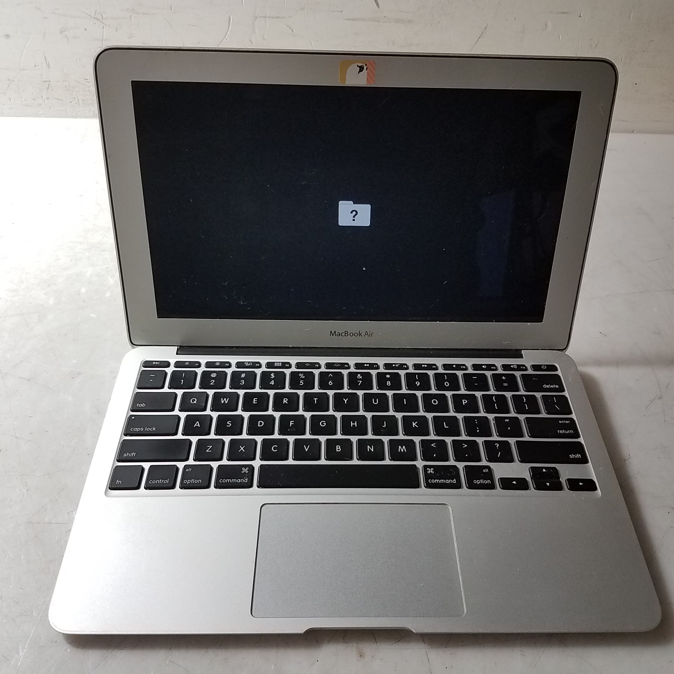 Buy the Apple MacBook Air Core i5 1.3GHz 11In (Mid-2013) Storage