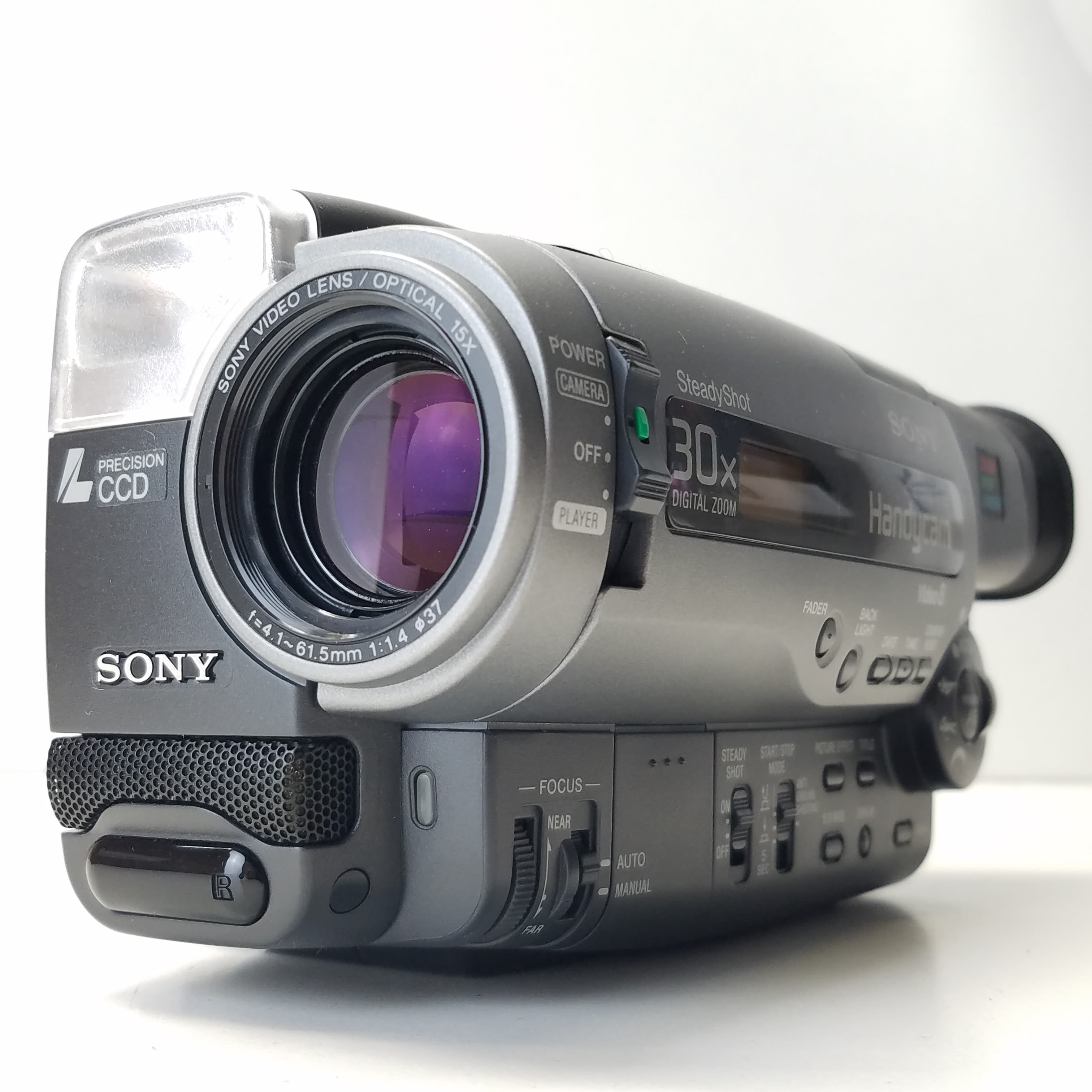 雑誌で紹介された videoHi8Handycam 動作品 SONY ② CCD-TRV96 ビデオ