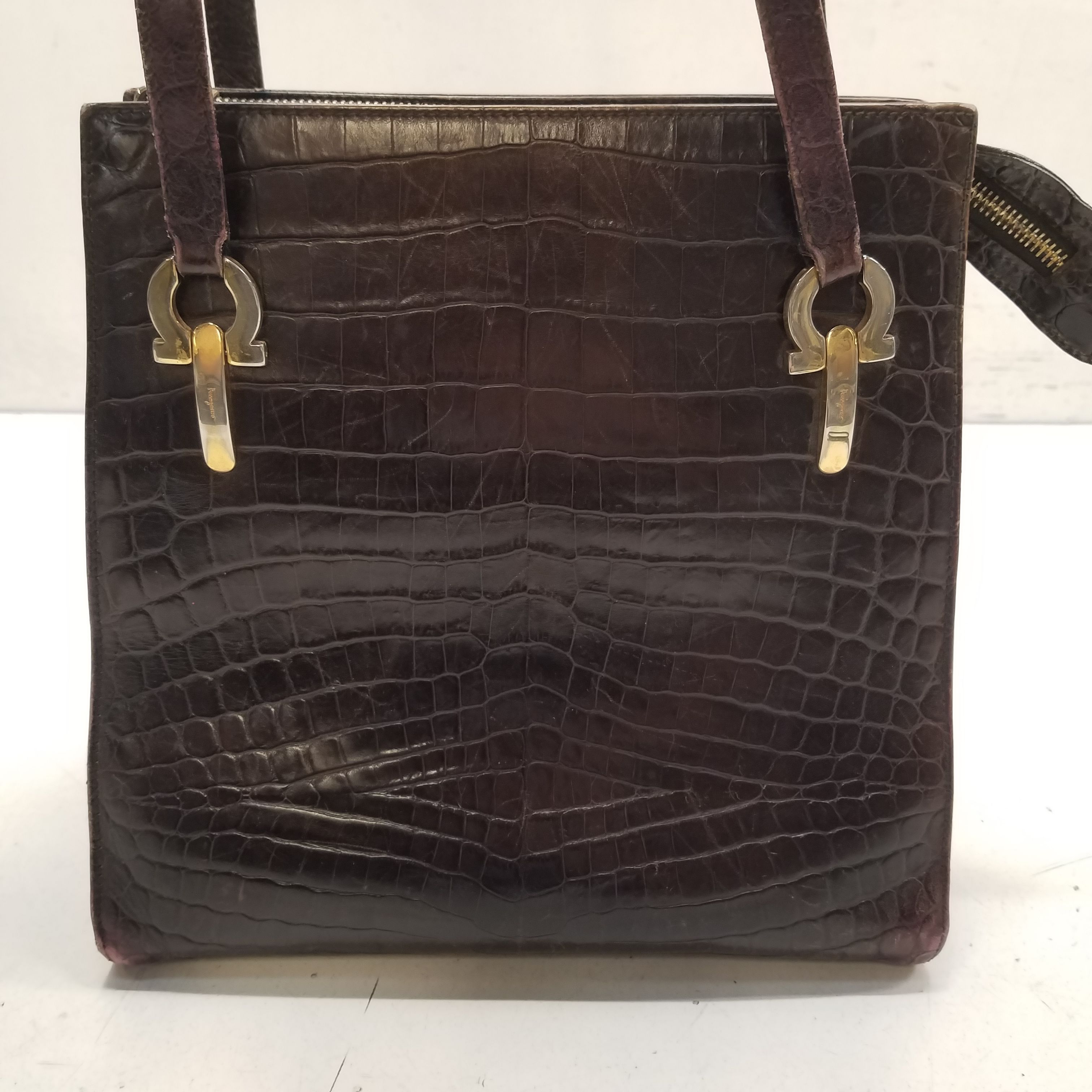 Dooney & Bourke, Bags, Vintage Dooney Bourke Shoulder Bag Handbag  Embossed Crocodile Leather Tan Gray