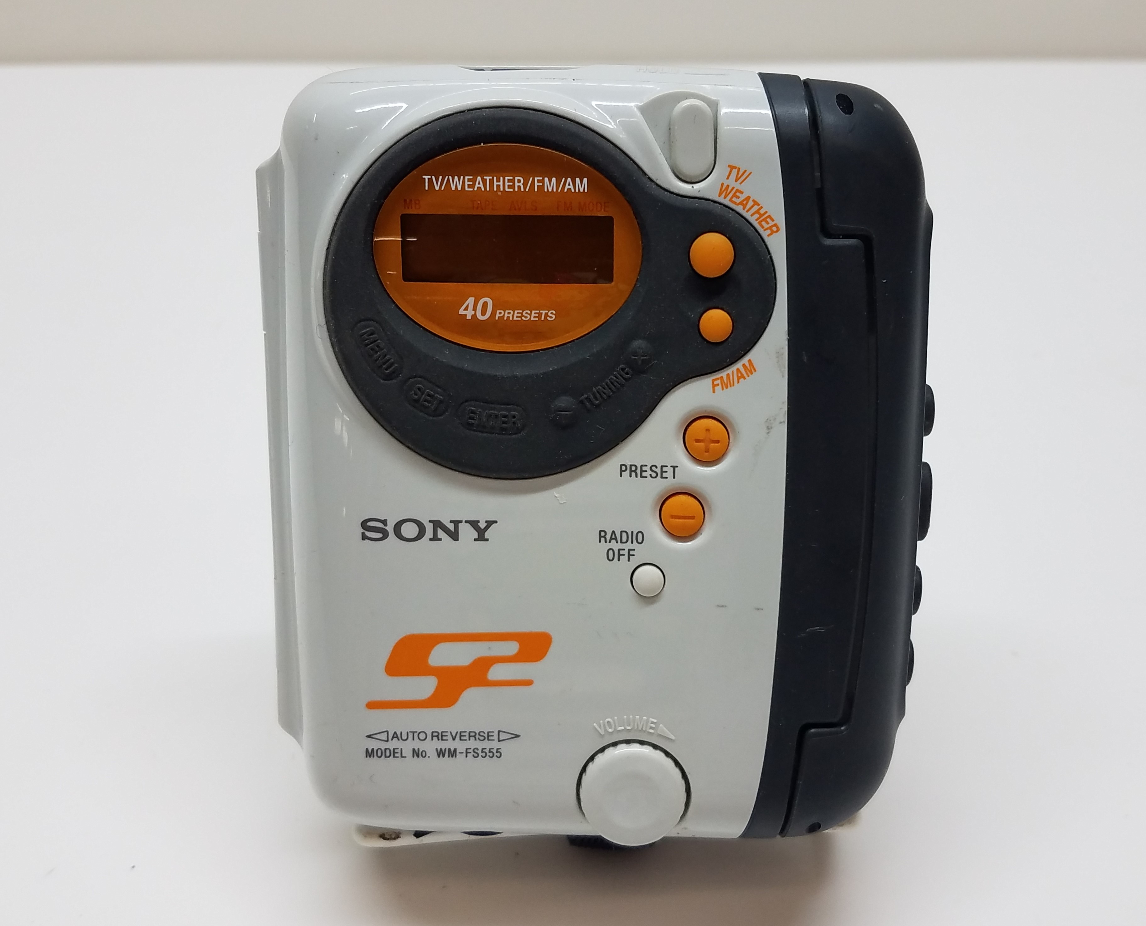 Buy the Sony Walkman Stereo Cassette AM/FM Weather Radio WM-FS555 |  GoodwillFinds