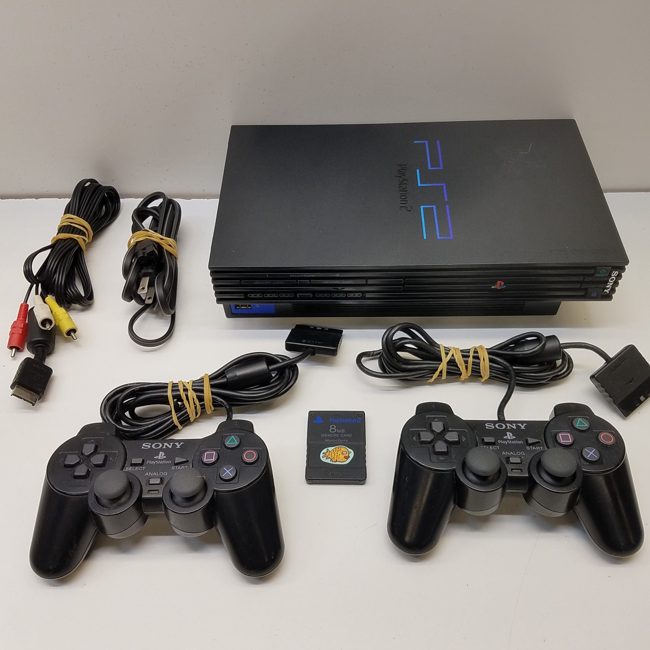 Buy the Sony Playstation 2 SCPH-50001 console - black | GoodwillFinds