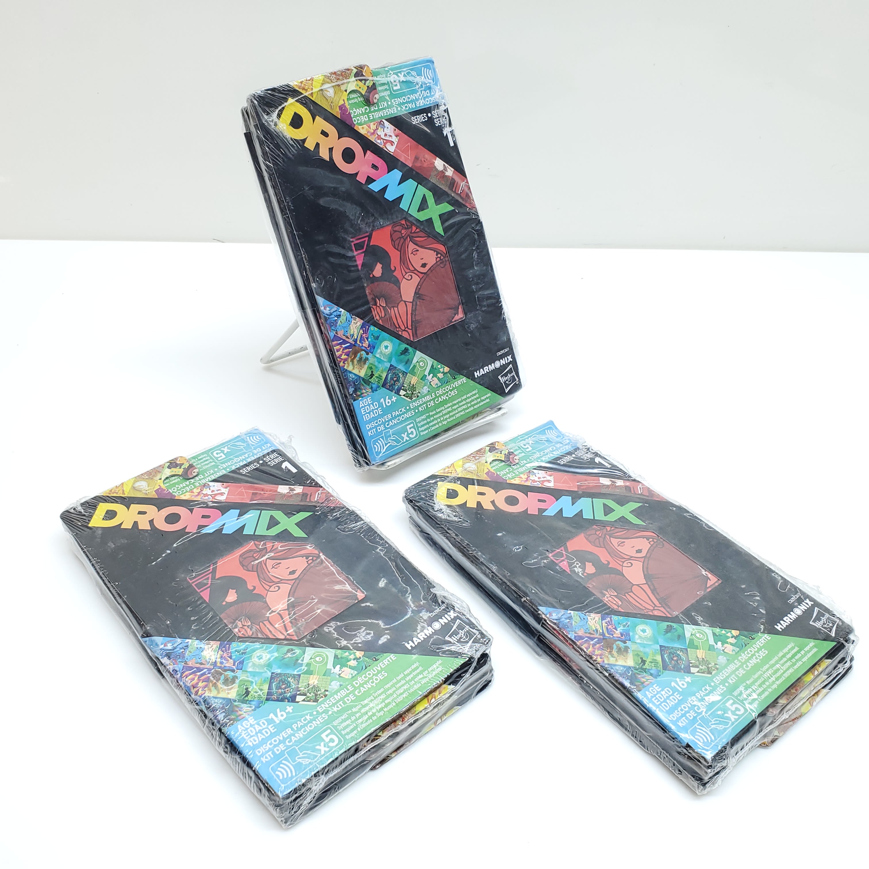 Buy the HASBRO | Dropmix Series 1 - 3 PCS (SEALED) | GoodwillFinds