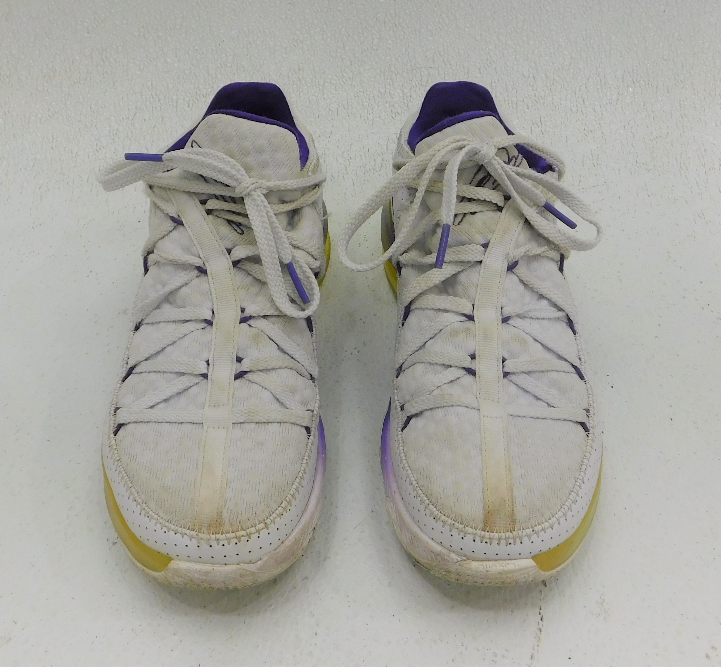 The Nike LeBron 17 Low Gets Dressed in 'Lakers' Colors