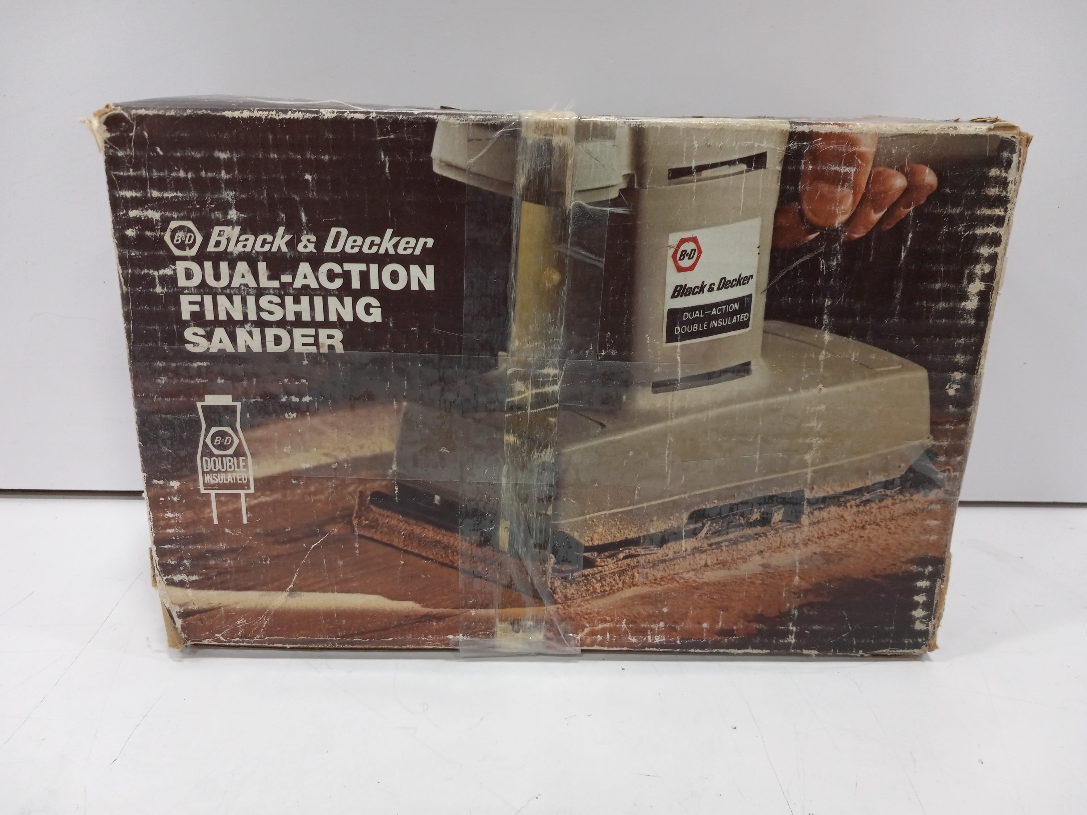 Buy the Black Decker Dual Action Finishing Sander In Box