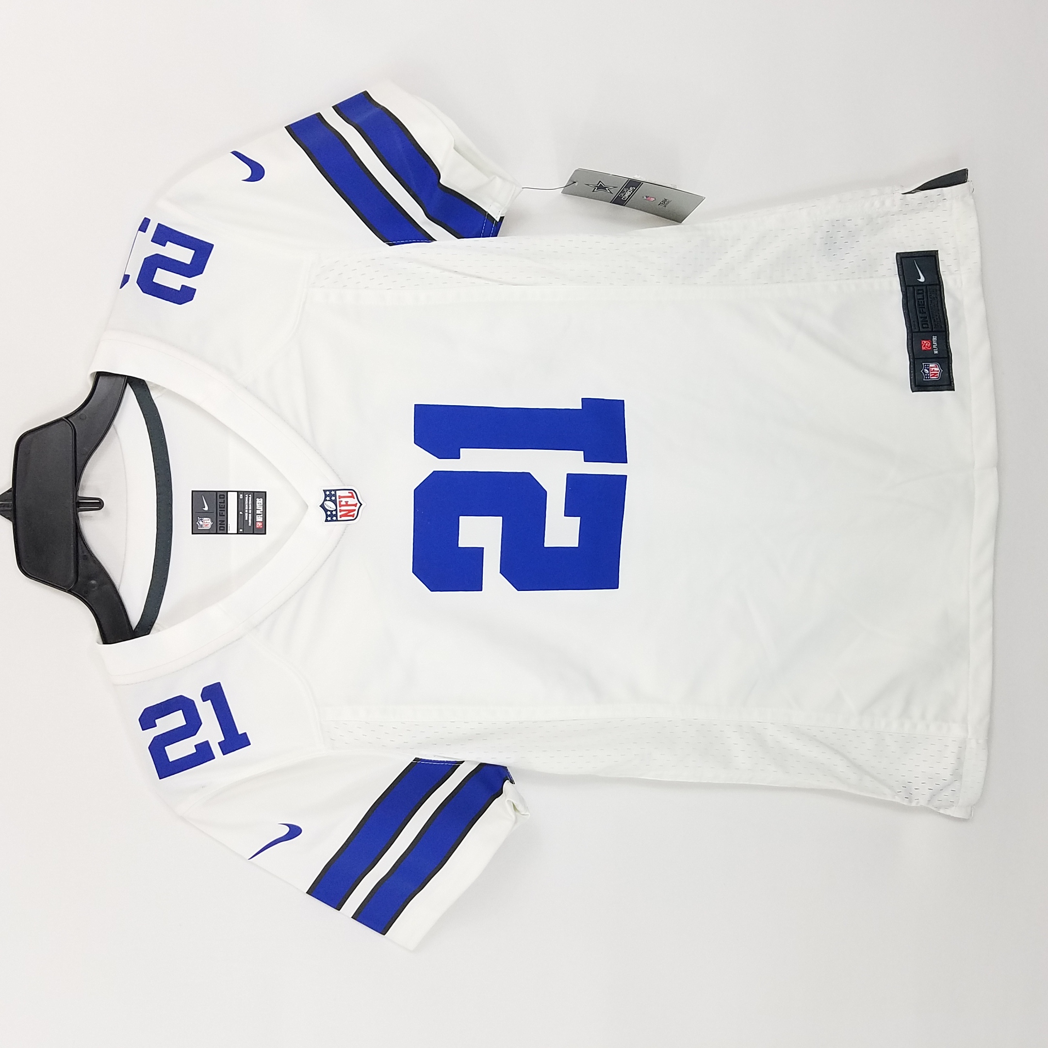 NFL Dallas Cowboys Ezekiel Elliott #21 Player Name And Number T-Shirt  -Small NWT