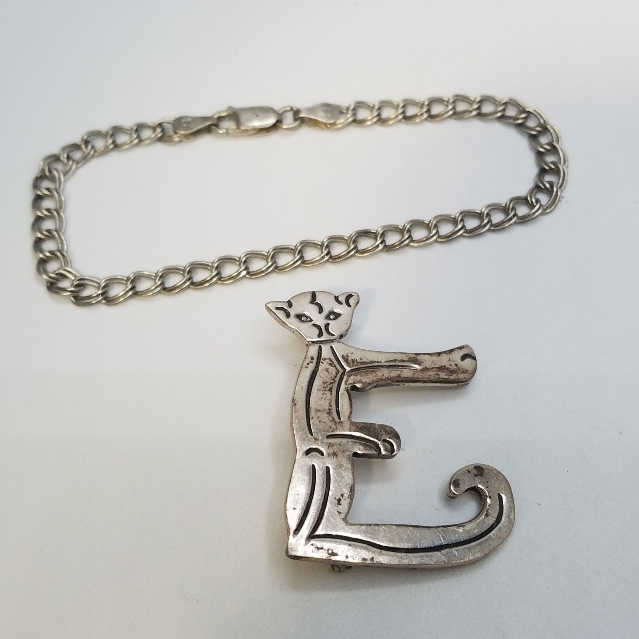 Buy the Mexico TP-97 925 Sterling Silver Vintage Cat Initial E