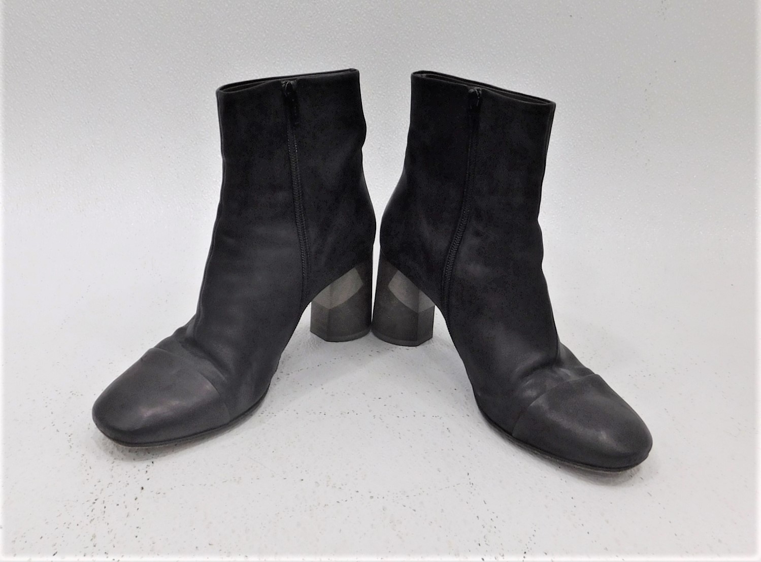 Buy the Coclico Women s Leather Ankle Boots in Black Size 39 UK