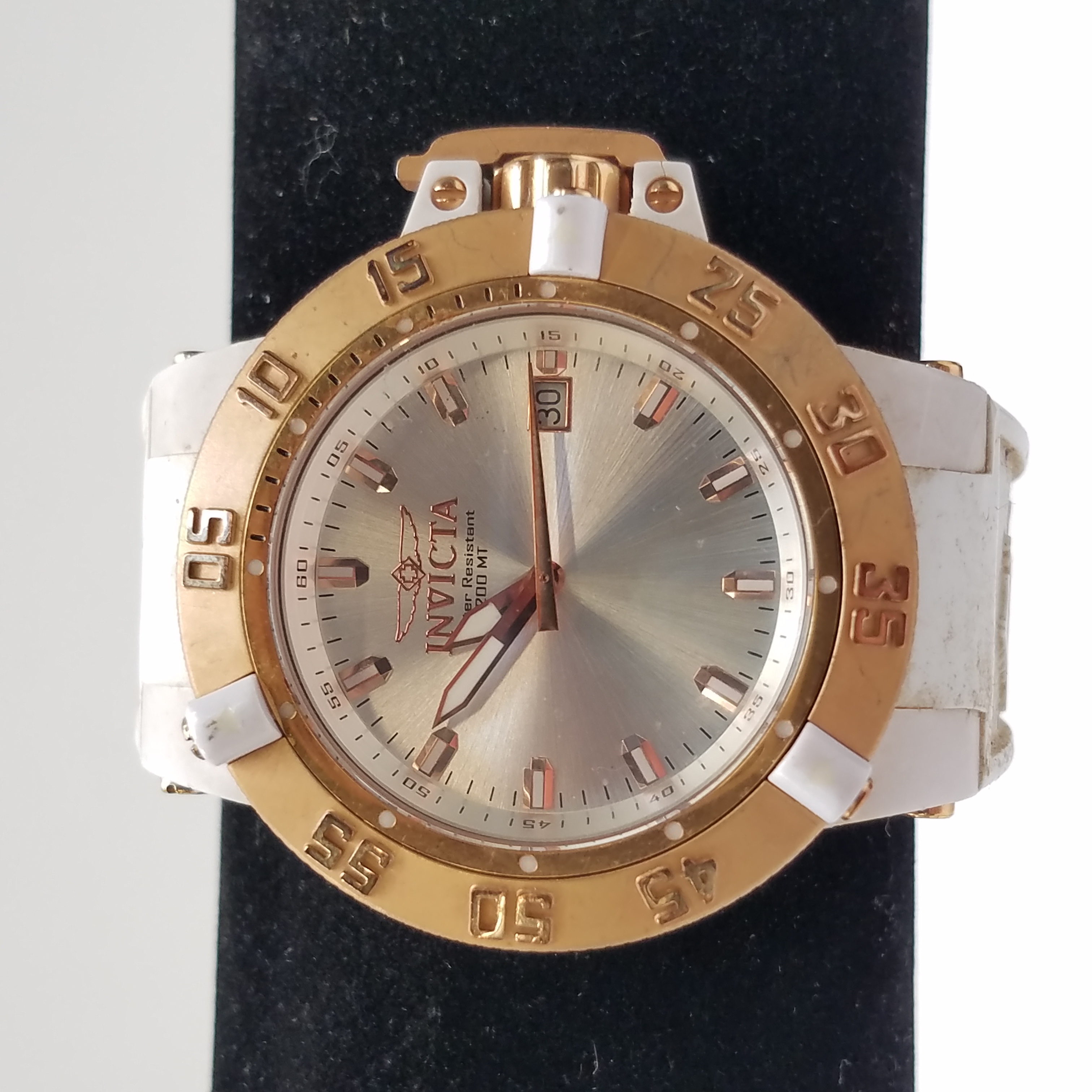 Invicta subaqua noma iii rose outlet gold