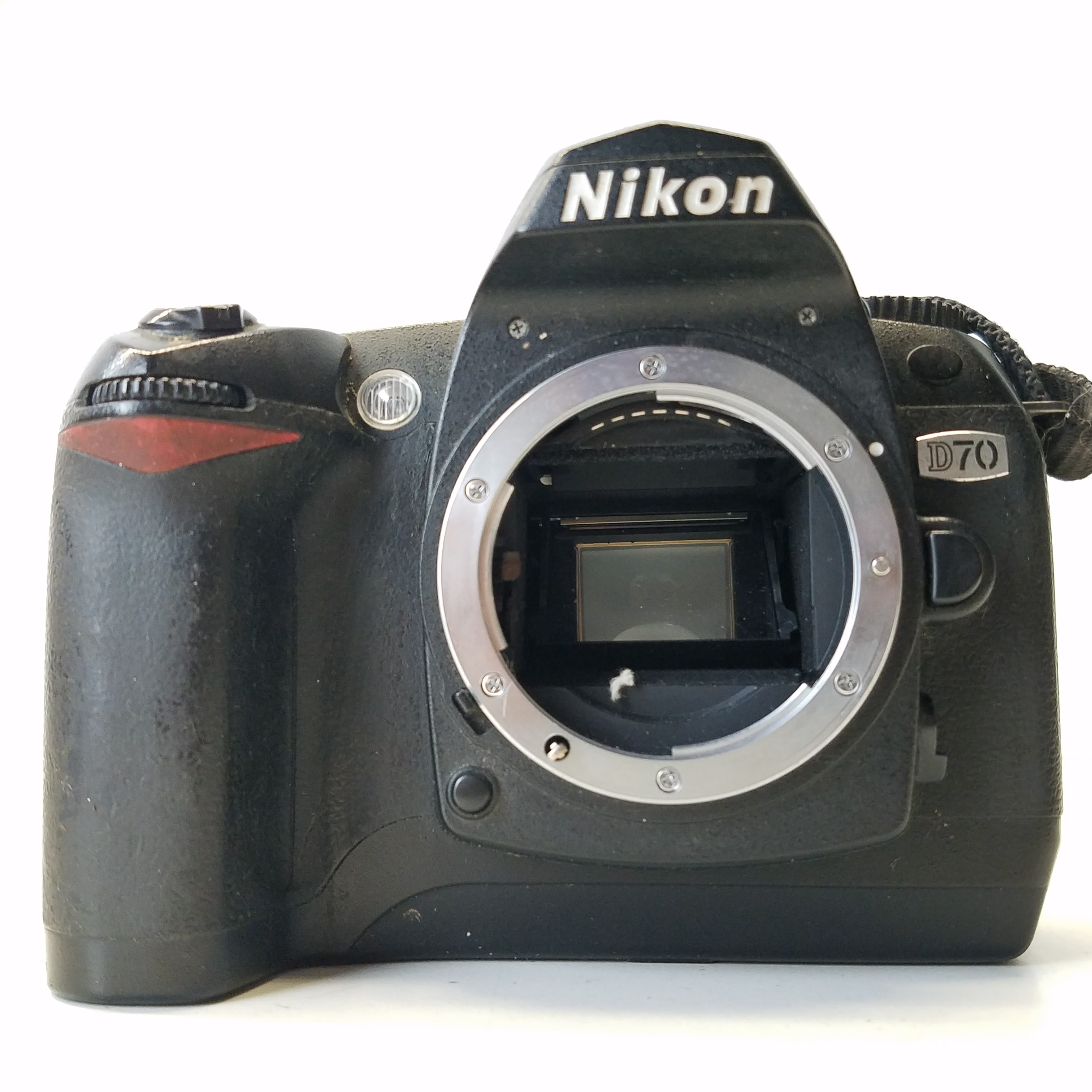 Buy the Nikon D70 6.1MP Digital SLR Camera Body Only | GoodwillFinds