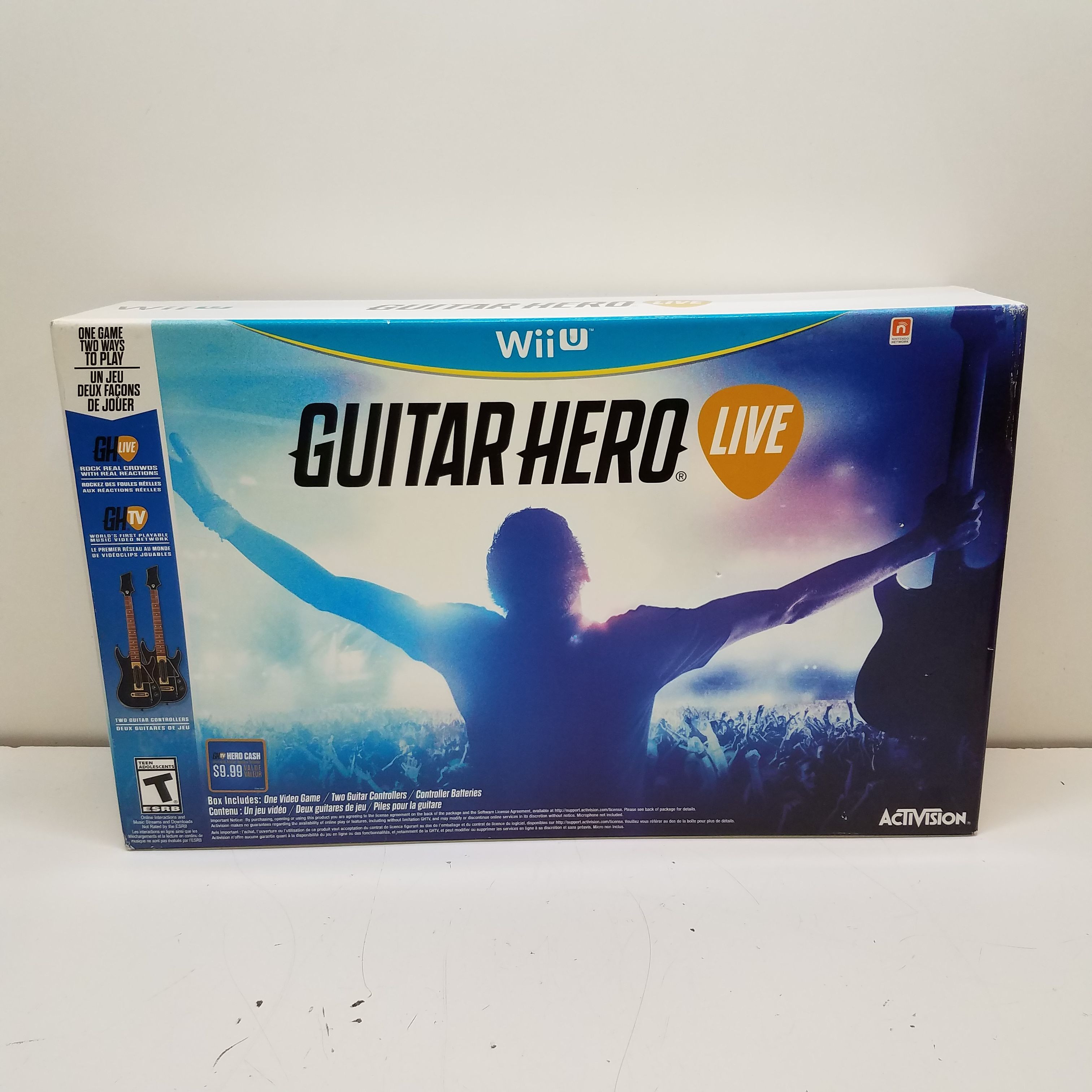  Guitar Hero Live with Guitar Controller (Nintendo Wii U) :  Video Games