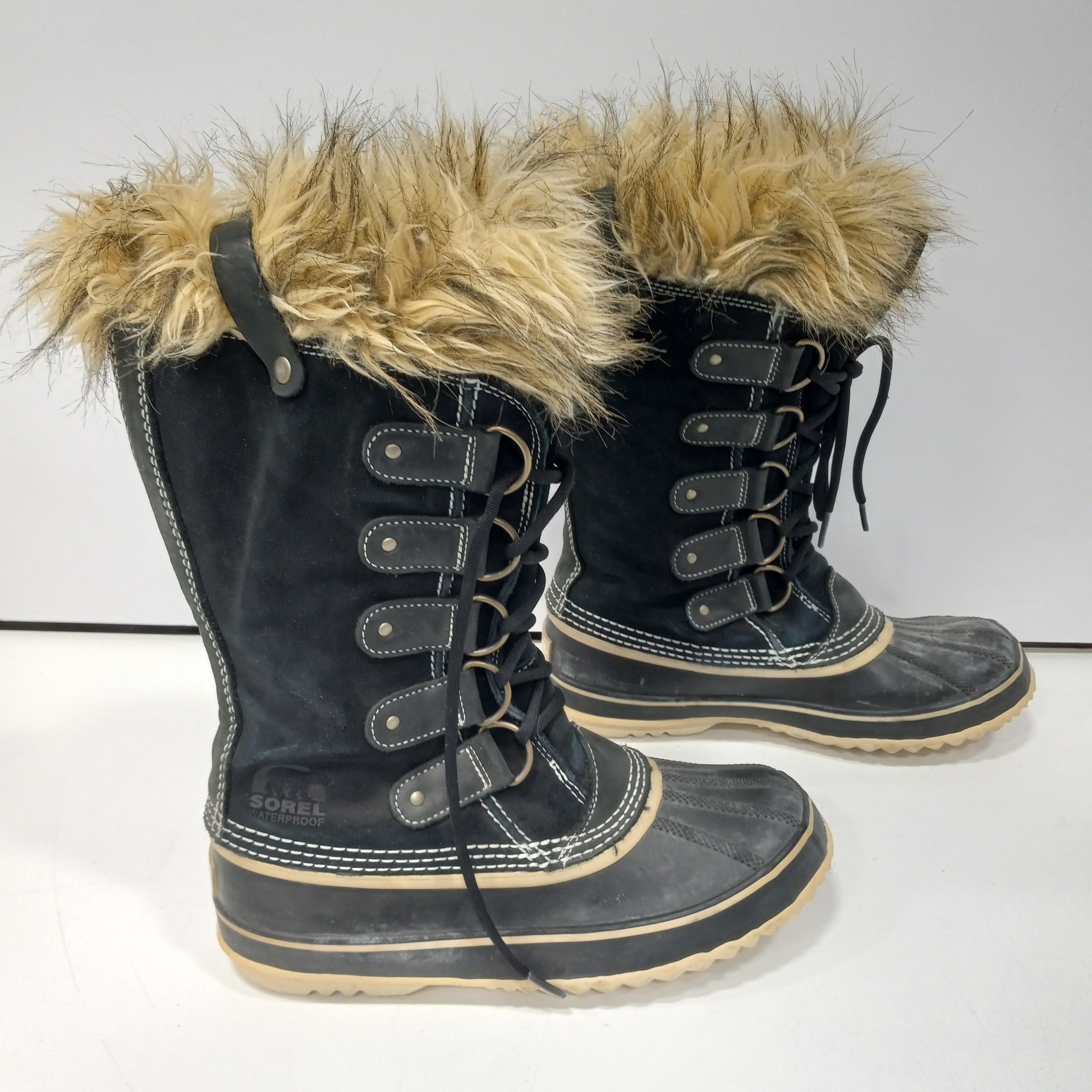 Buy the Joan of Arctic Women's Black Snow Boots Size 10 | GoodwillFinds