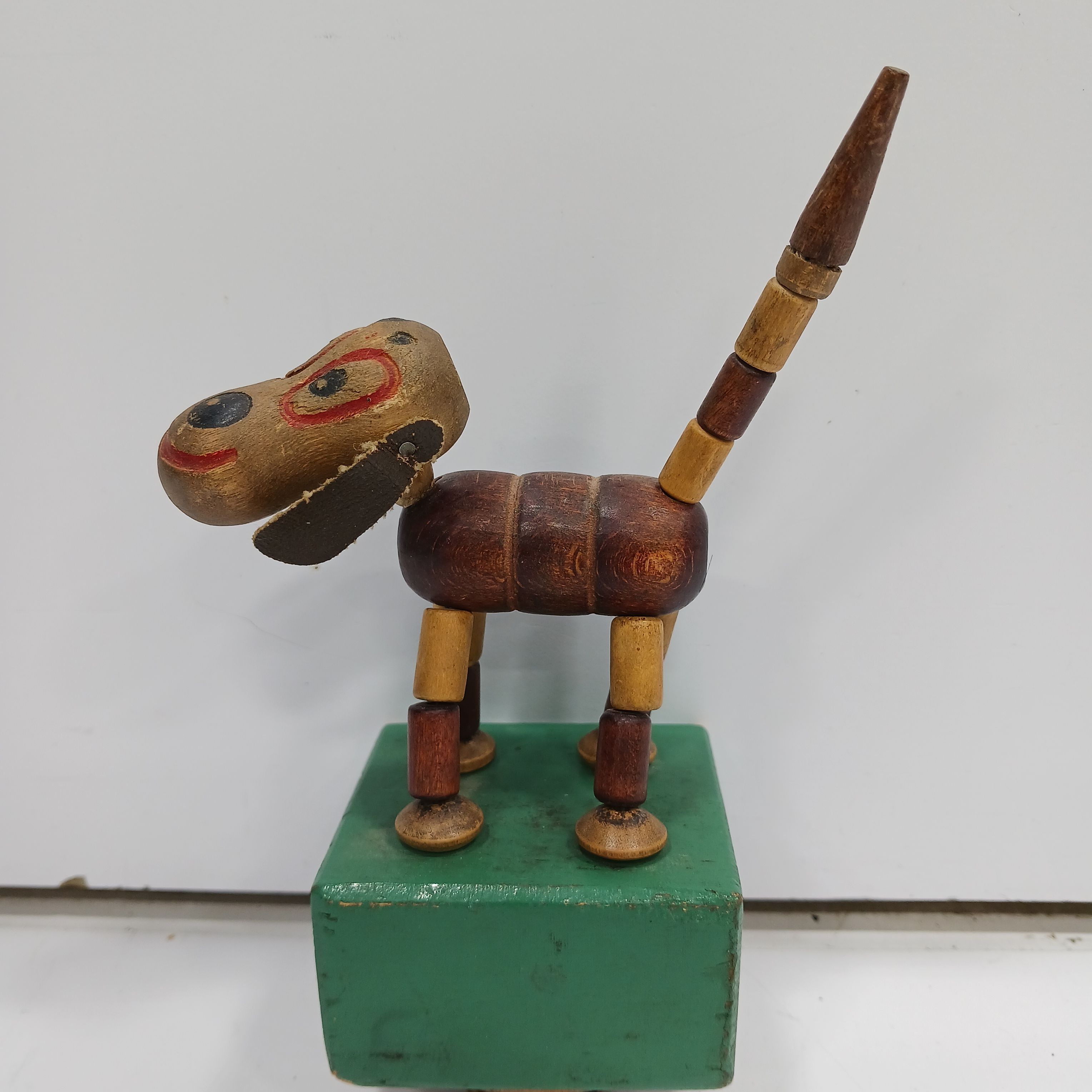 wooden_dogs_toys_2000x.jpg?v=1575875153