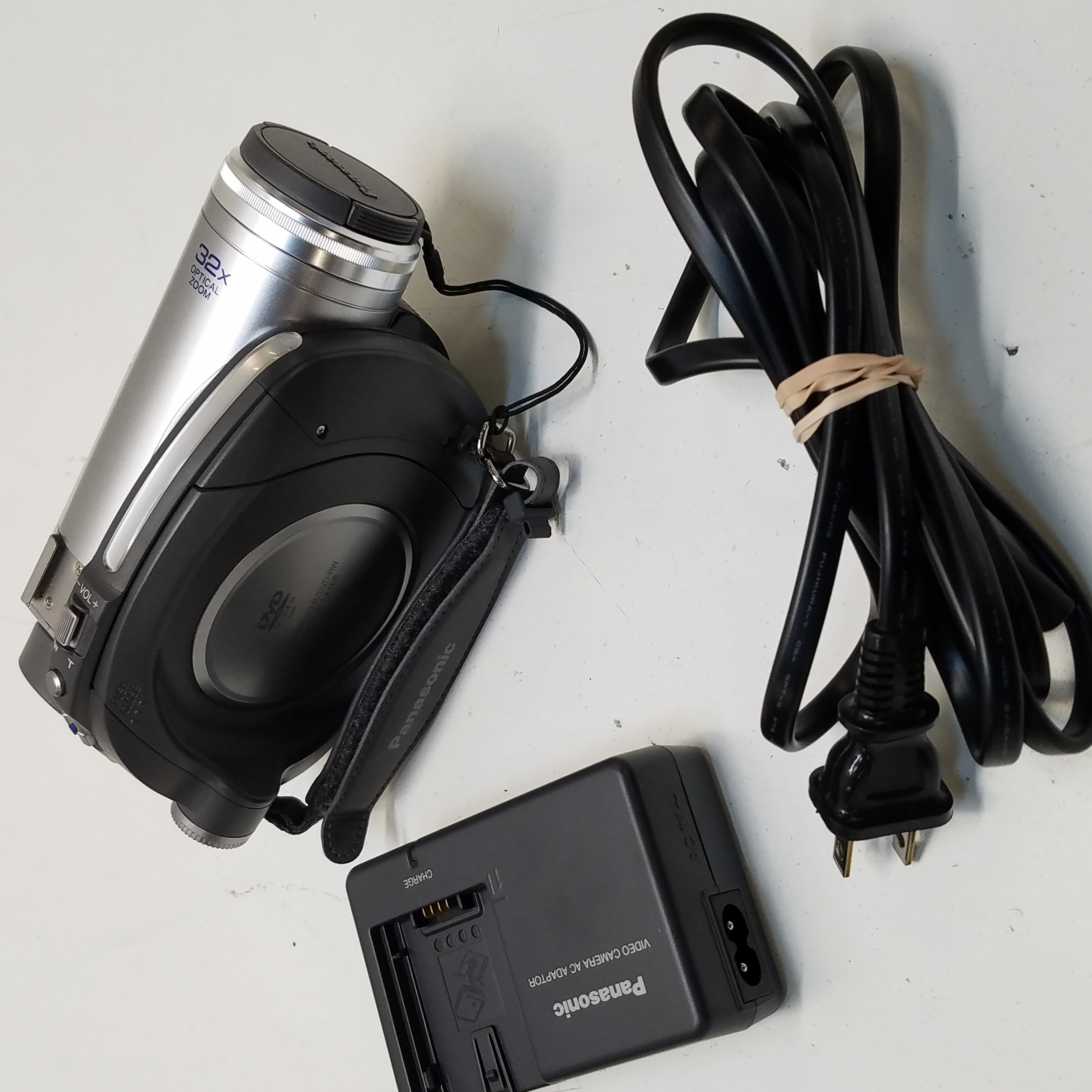 panasonic dvd camcorder 32x optical zoom