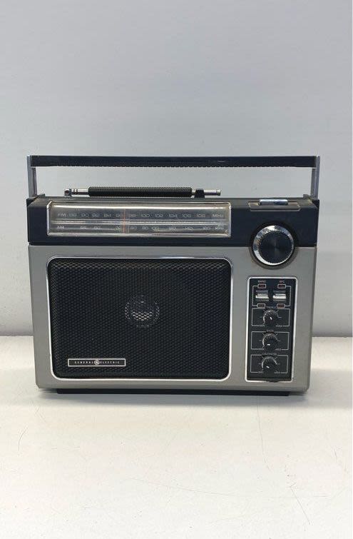 Buy the GE Radio Model Number 7-2880B | GoodwillFinds