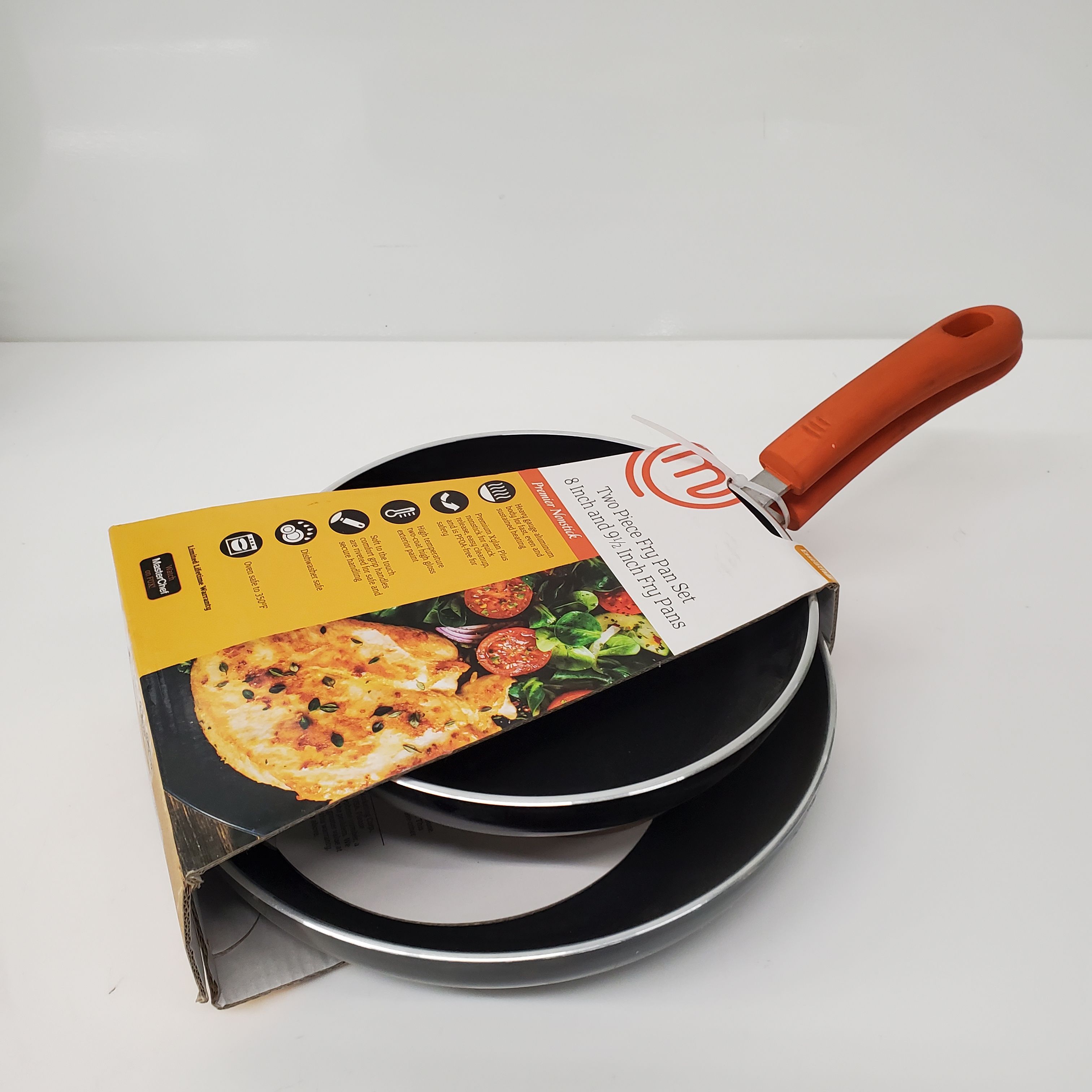 MasterChef 8 inch Frying Pan, Small Non Stick Fry Skillet