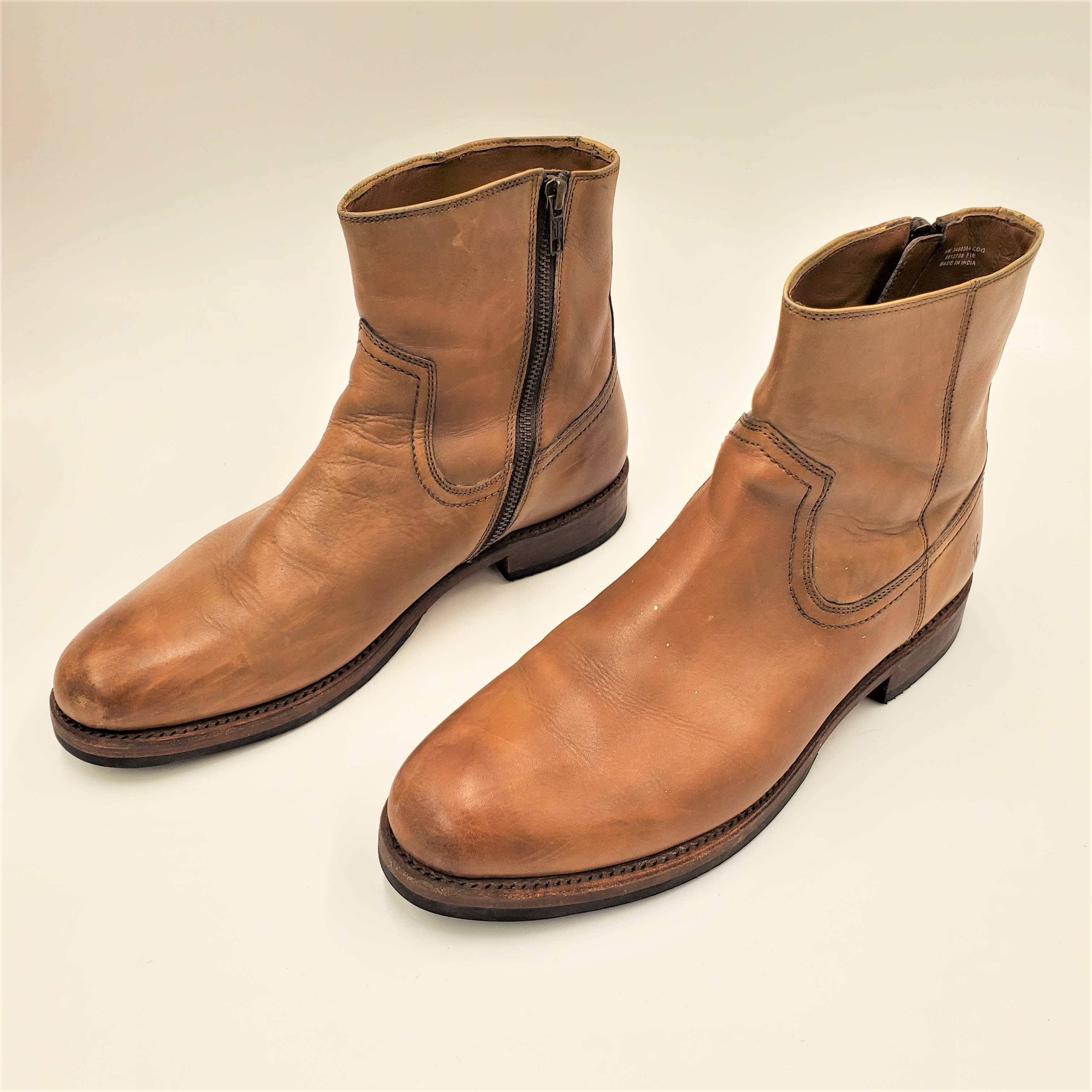 Frye sawyer inside sales zip boot