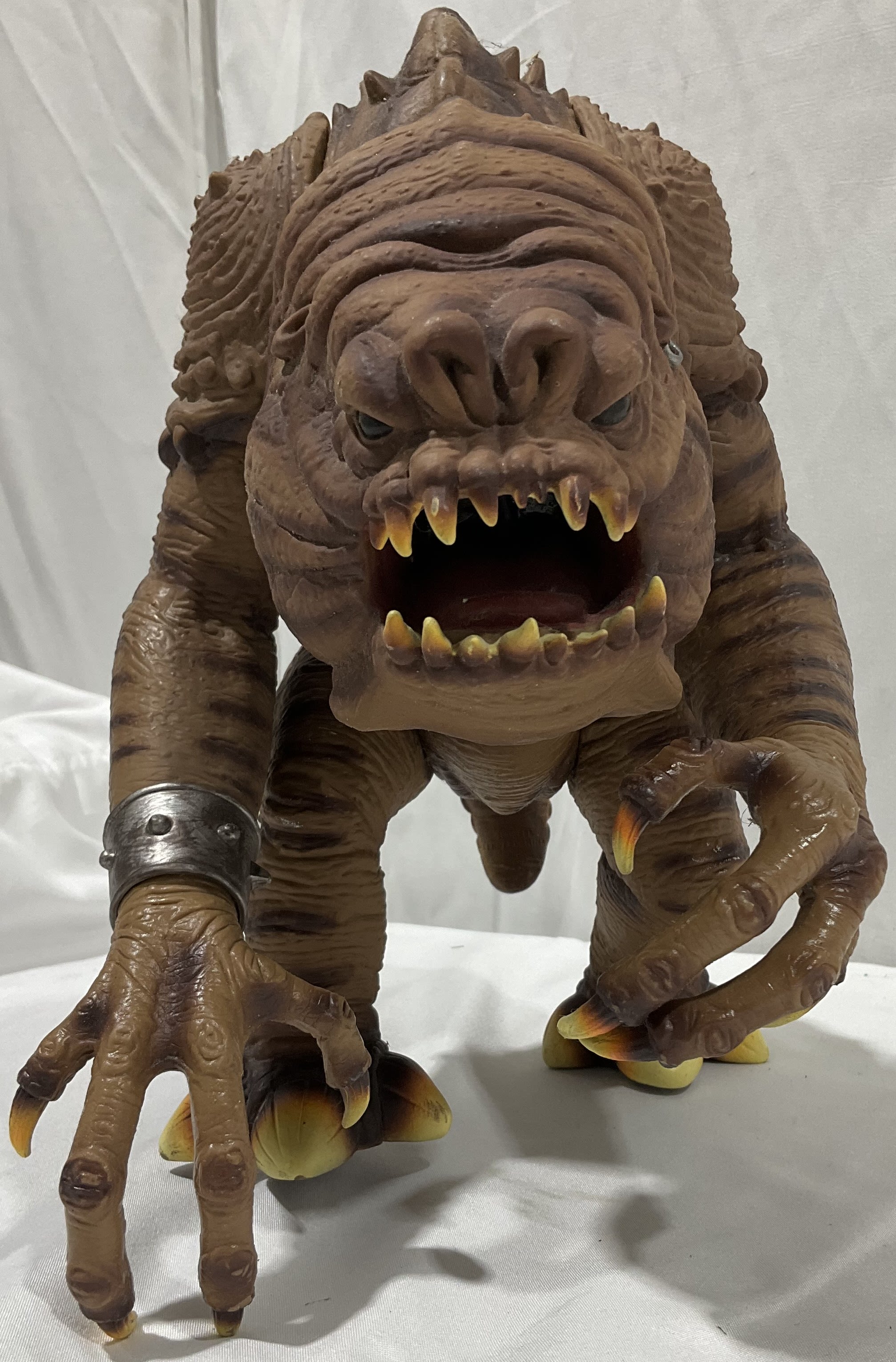 Buy the Rancor Power Of The Force | GoodwillFinds