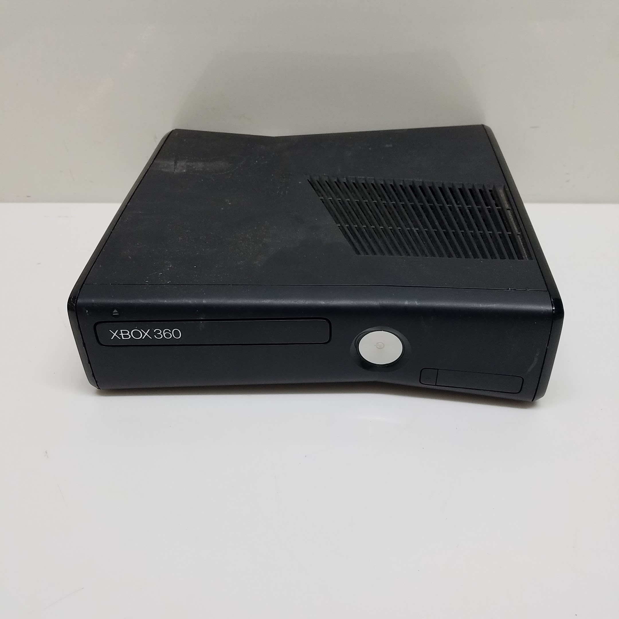 Buy the Microsoft Xbox 360 4GB Slim Console ONLY #1 | GoodwillFinds