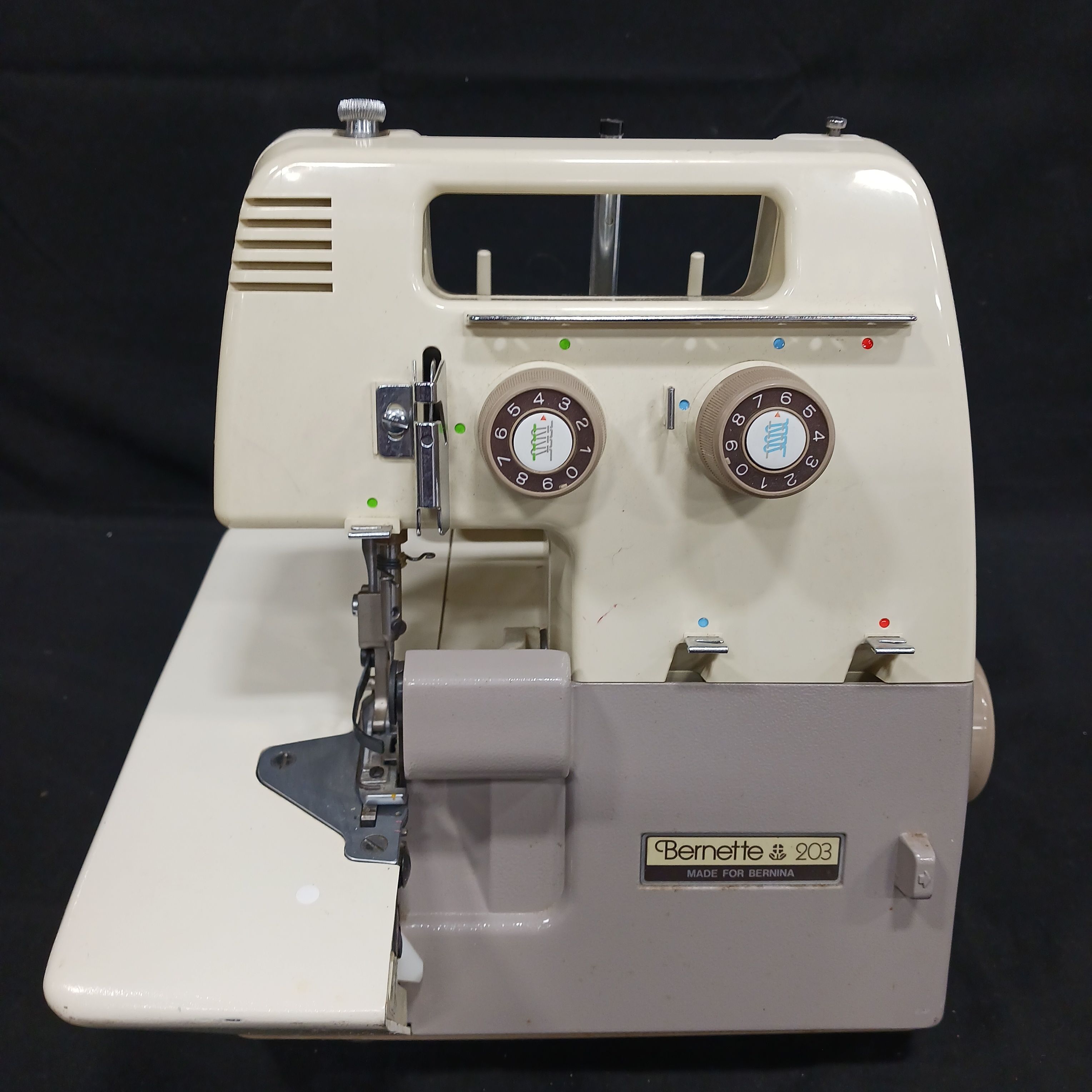 Buy the Vintage Bernina Bernette 203 Thread Overlock Sewing Machine ...