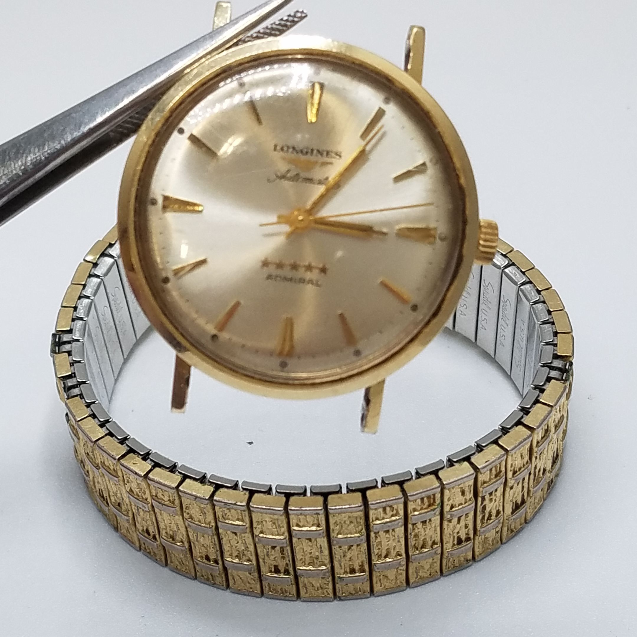 Buy the Longines Automatic Admiral 14K Gold 34mm Vintage Wind