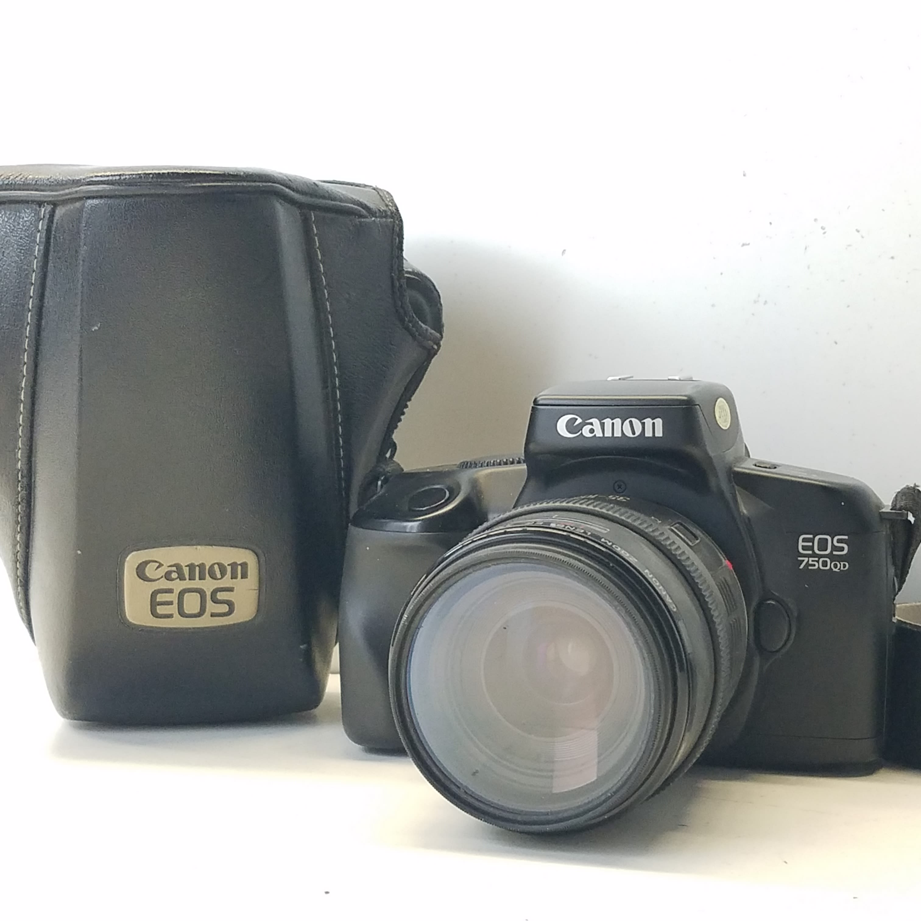 Buy Canon EOS 750QD 35mm SLR Camera with Lens and Case for USD 39.99 |  GoodwillFinds