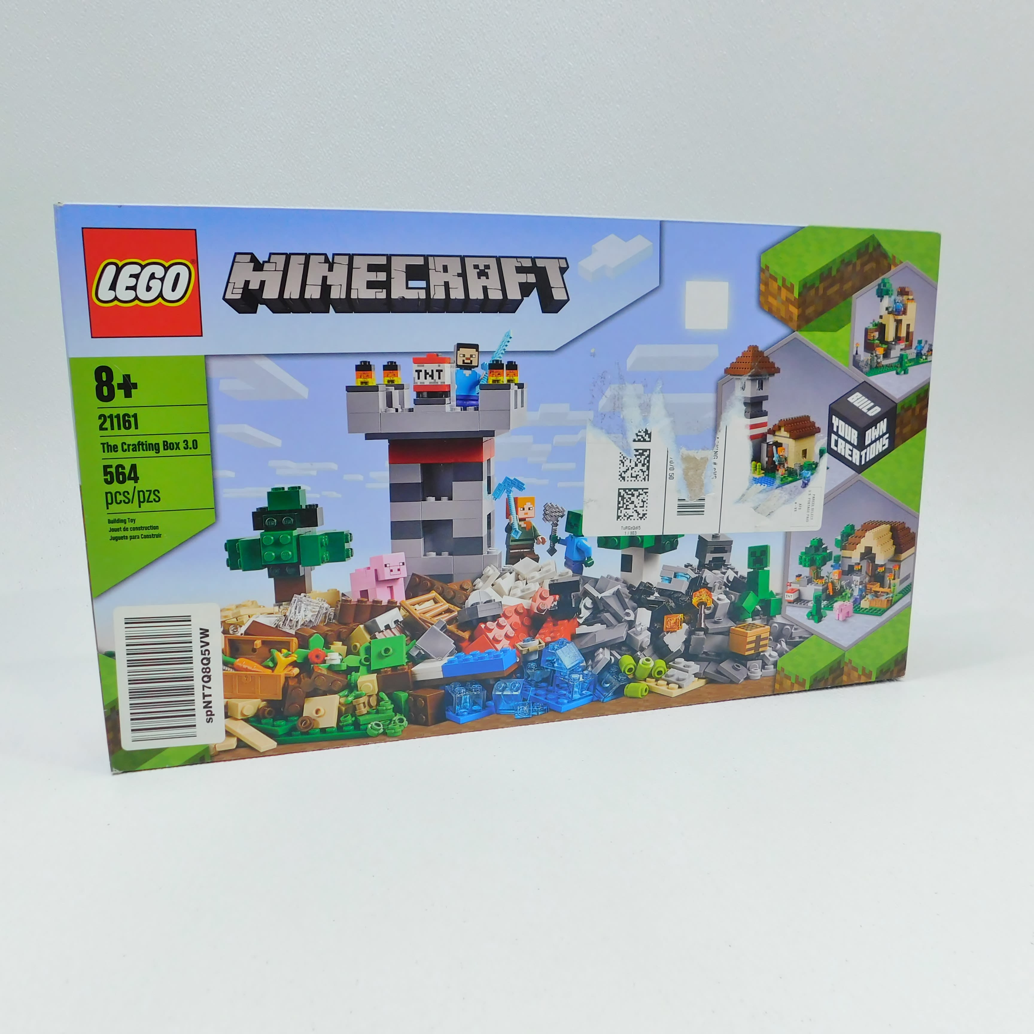  LEGO Minecraft The Crafting Box 3.0 21161 Minecraft Brick  Construction Toy and Minifigures, Castle and Farm Building Set, Great Gift  for Minecraft Players Aged 8 and up (564 Pieces) : Toys & Games