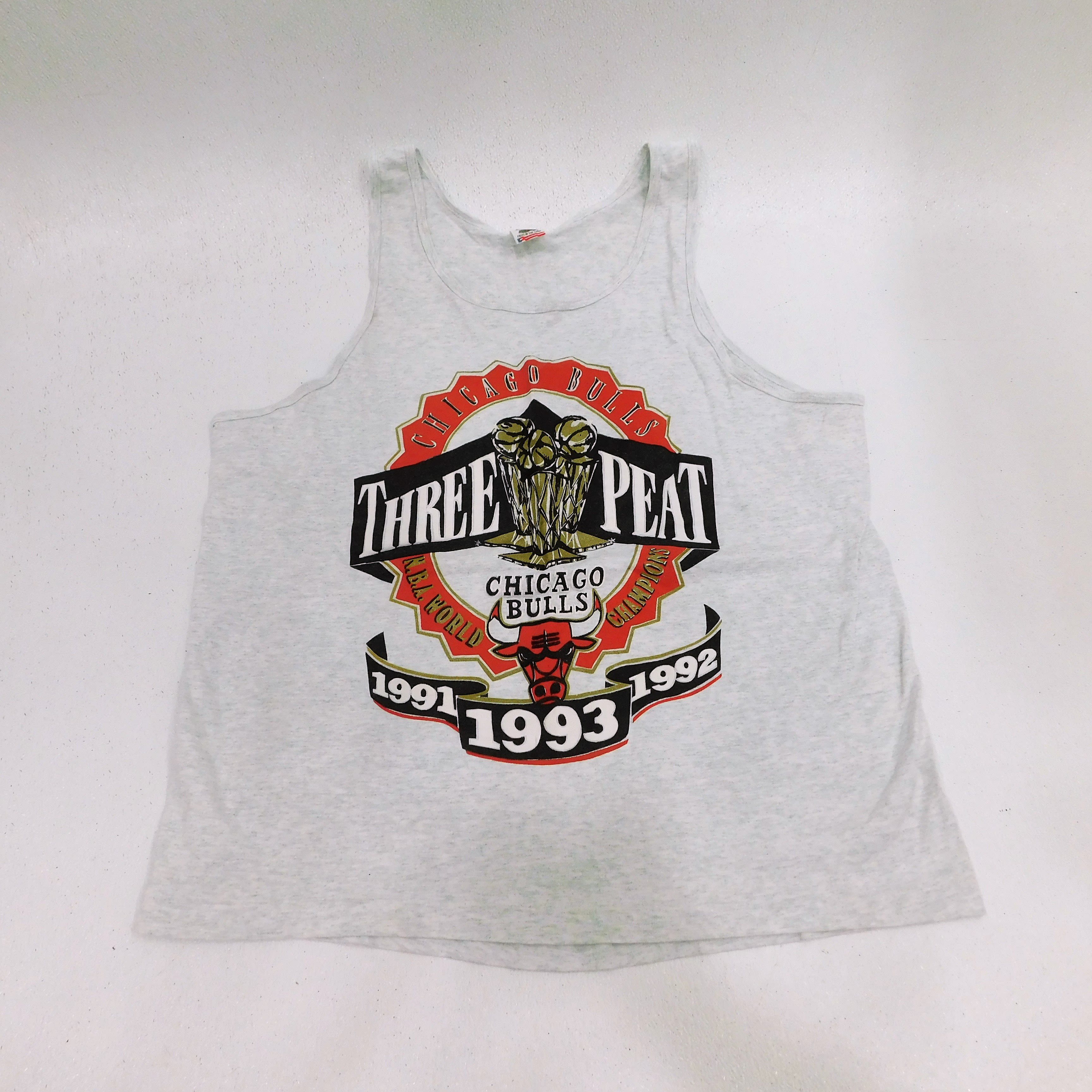 Buy the VTG 1993 Chicago Bulls NBA World Champs Three Peat Men's 