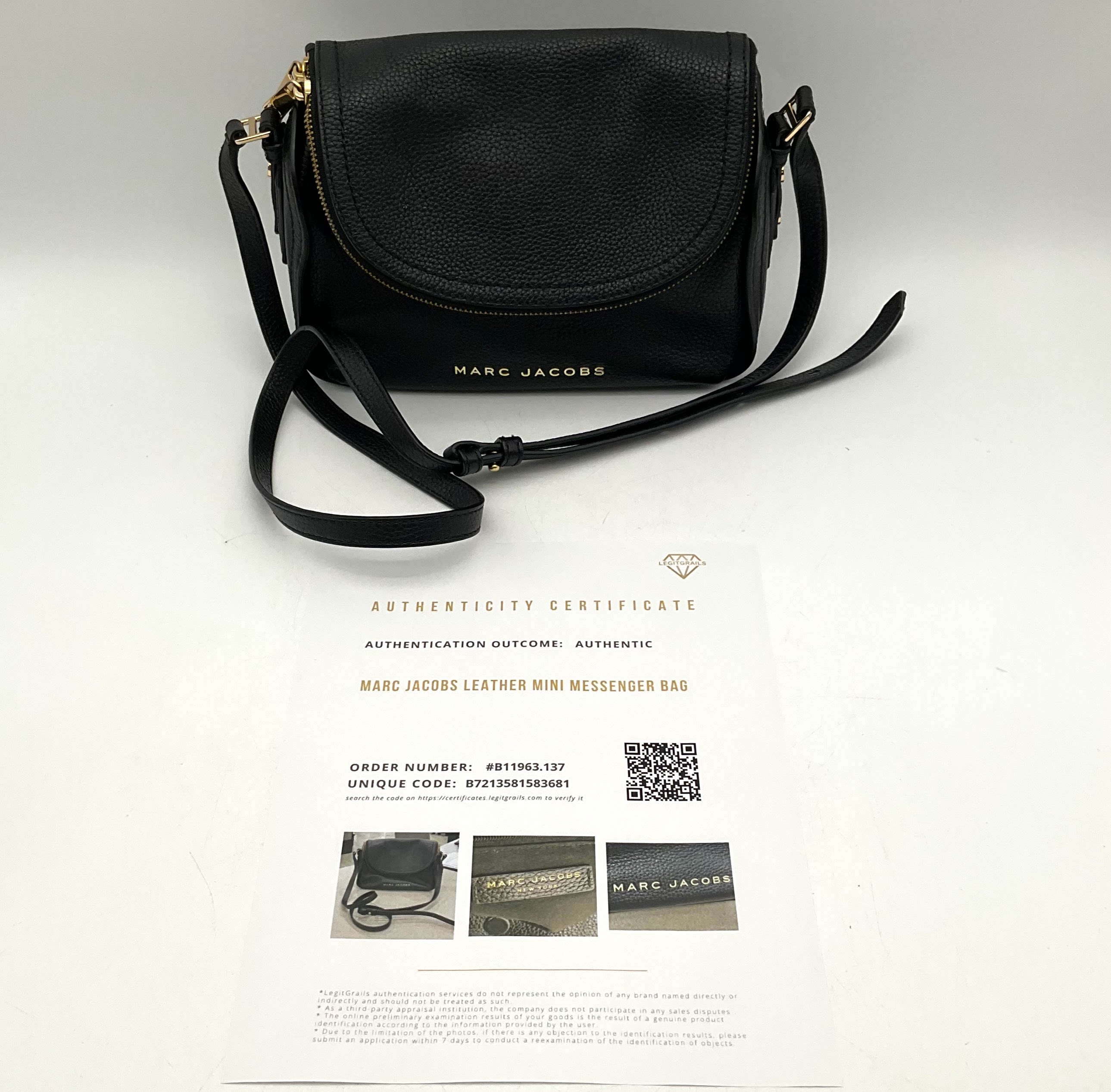 Marc Jacobs the store messenger crossbody bag