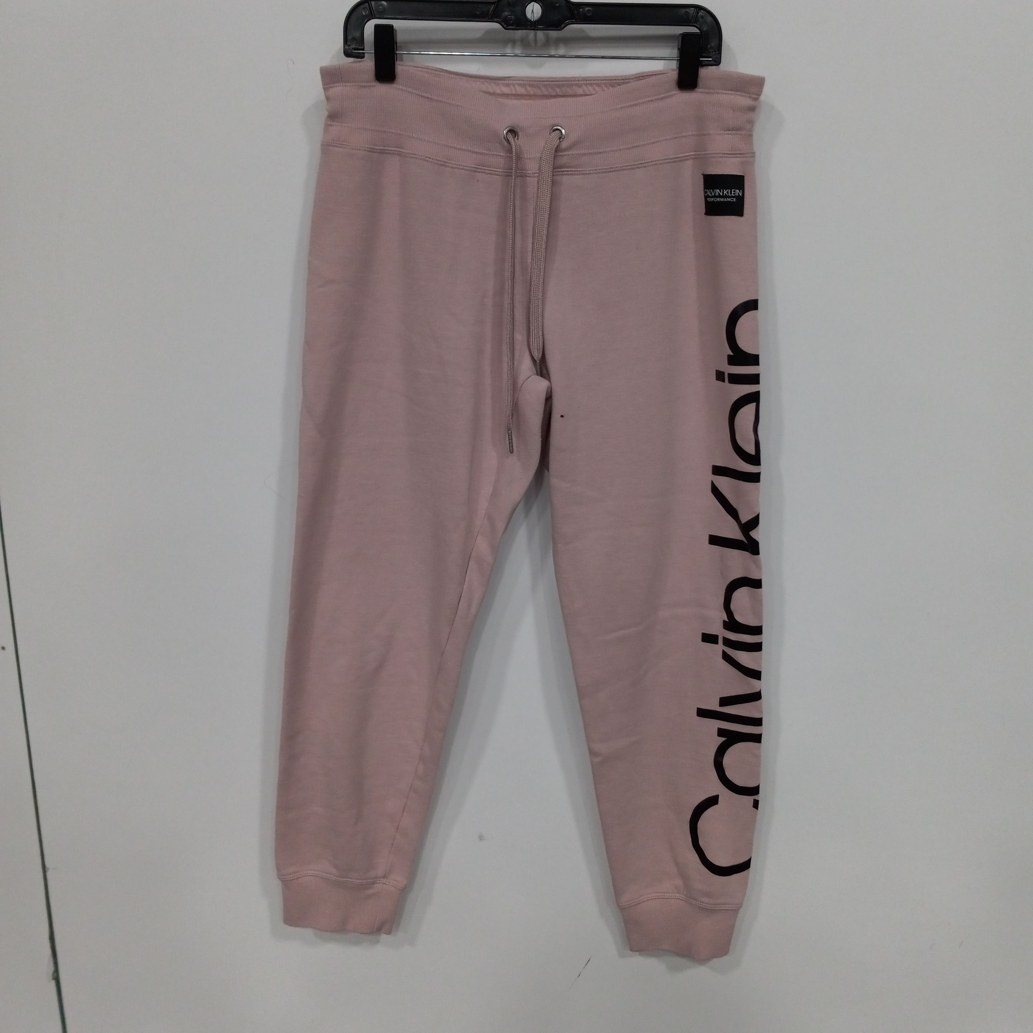 Pink calvin klein outlet sweatpants