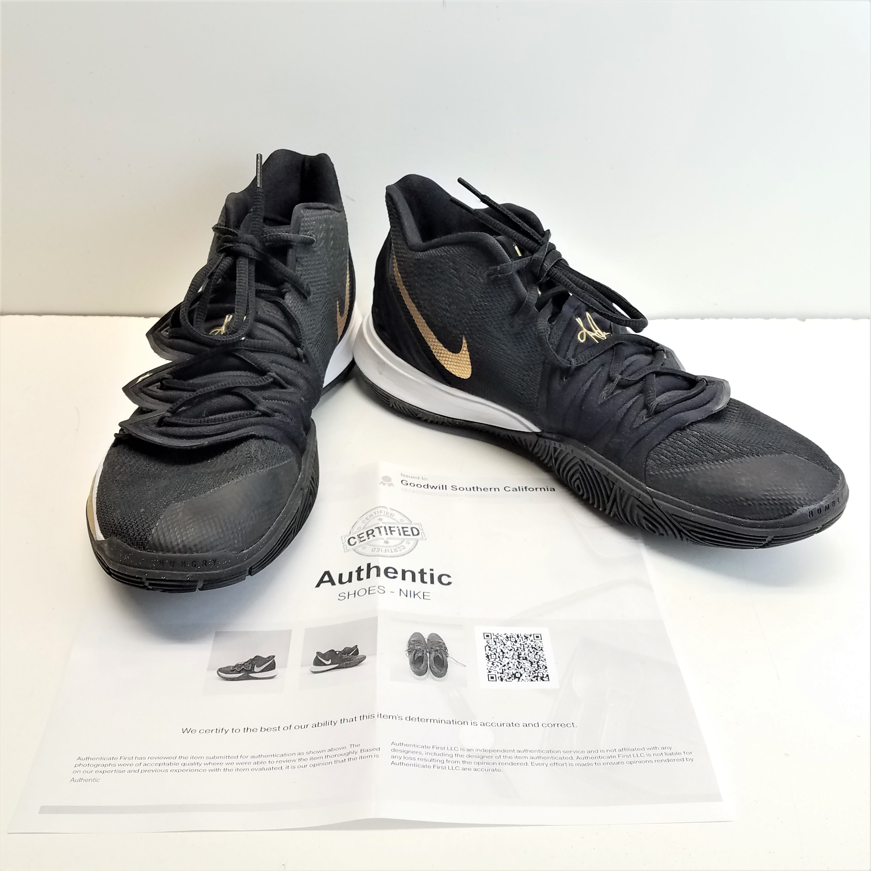 Kyrie 5 shoes black best sale and gold