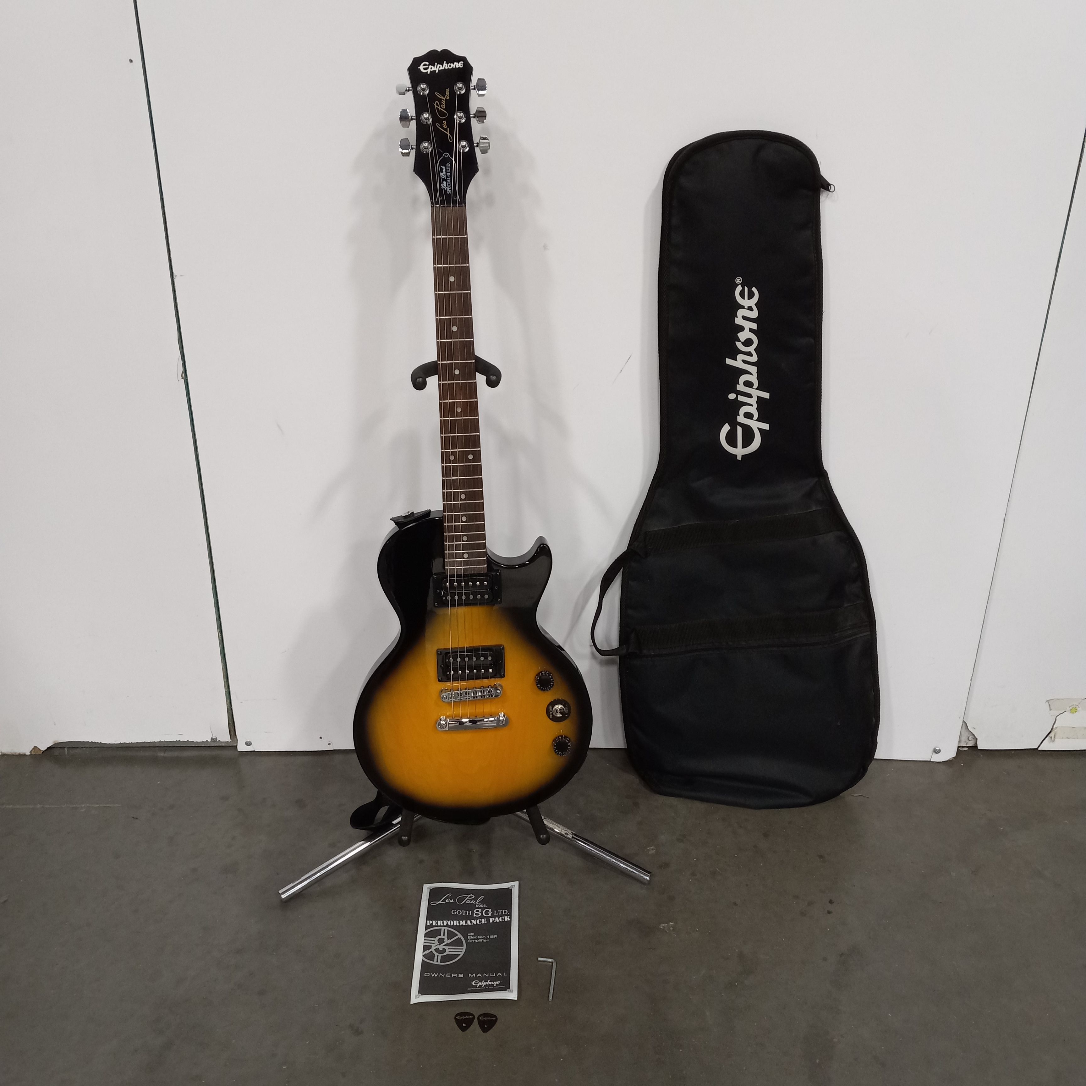 Goodwill deals les paul