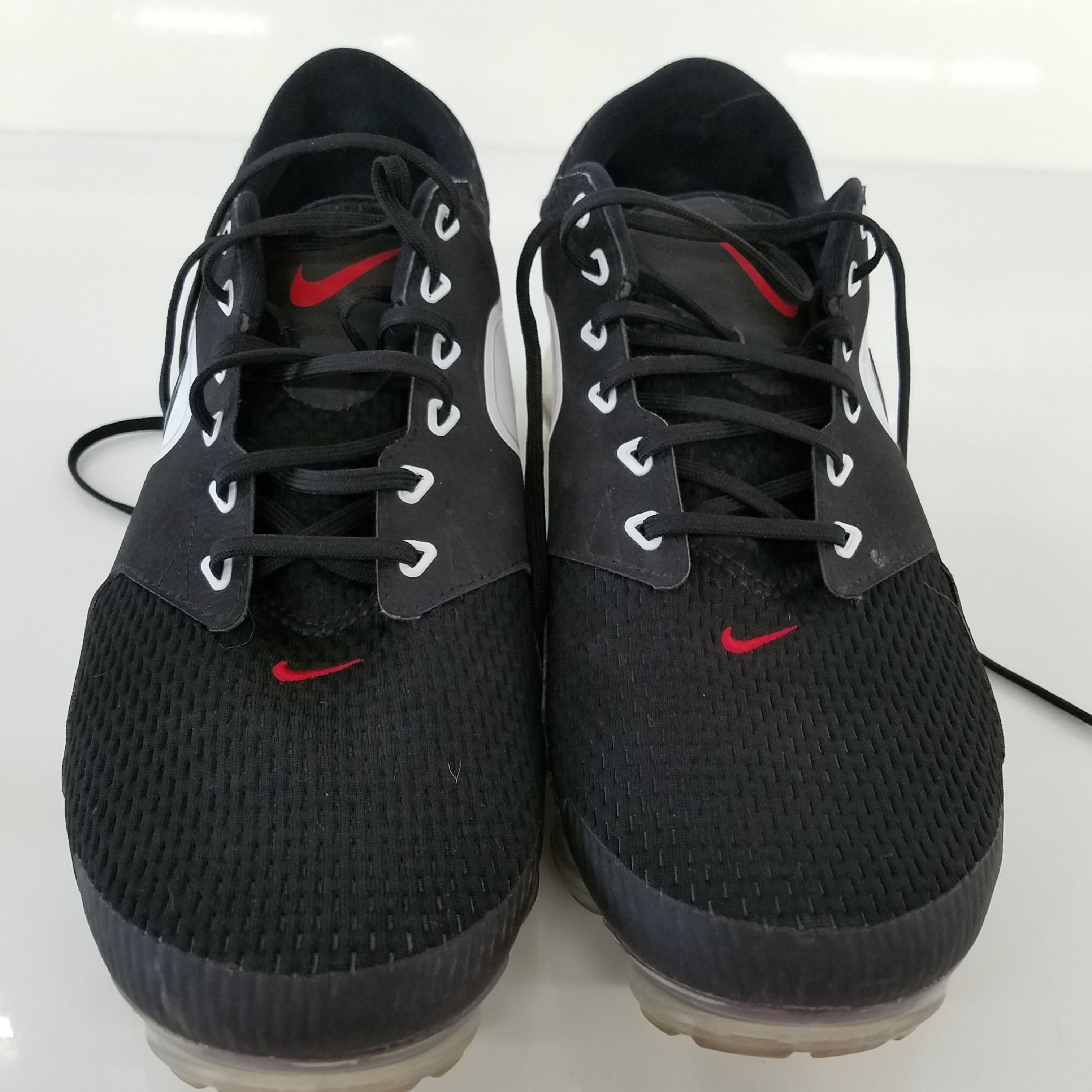 Vapormax cs black on sale white