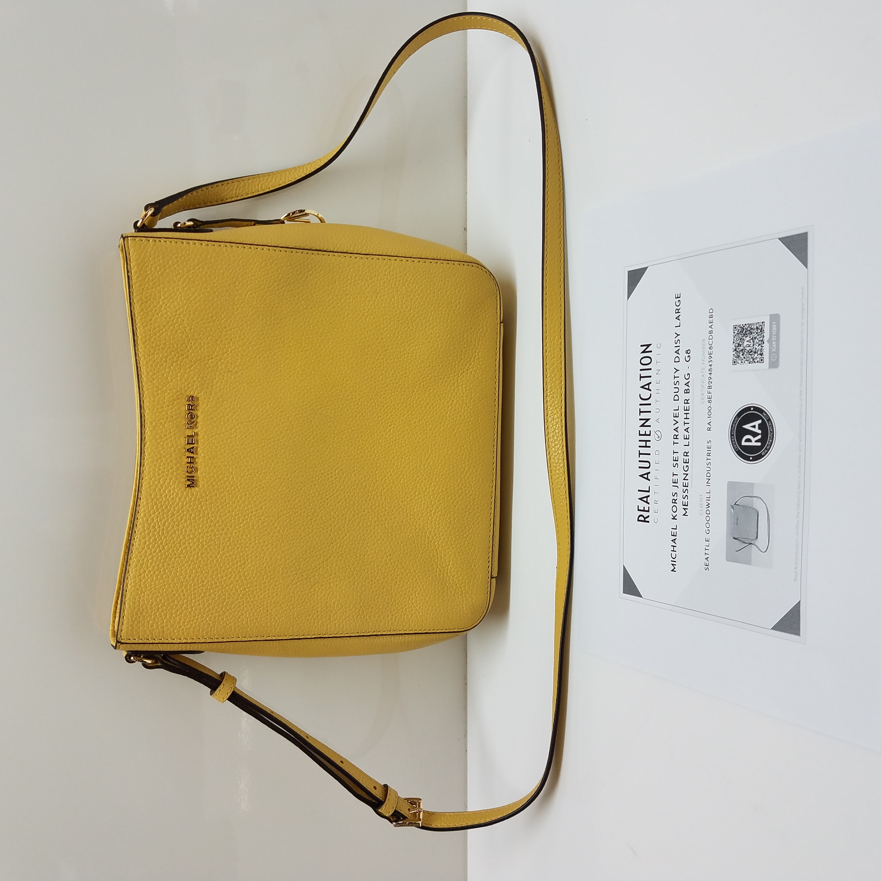 Michael Kors purse (authentication certificate) 