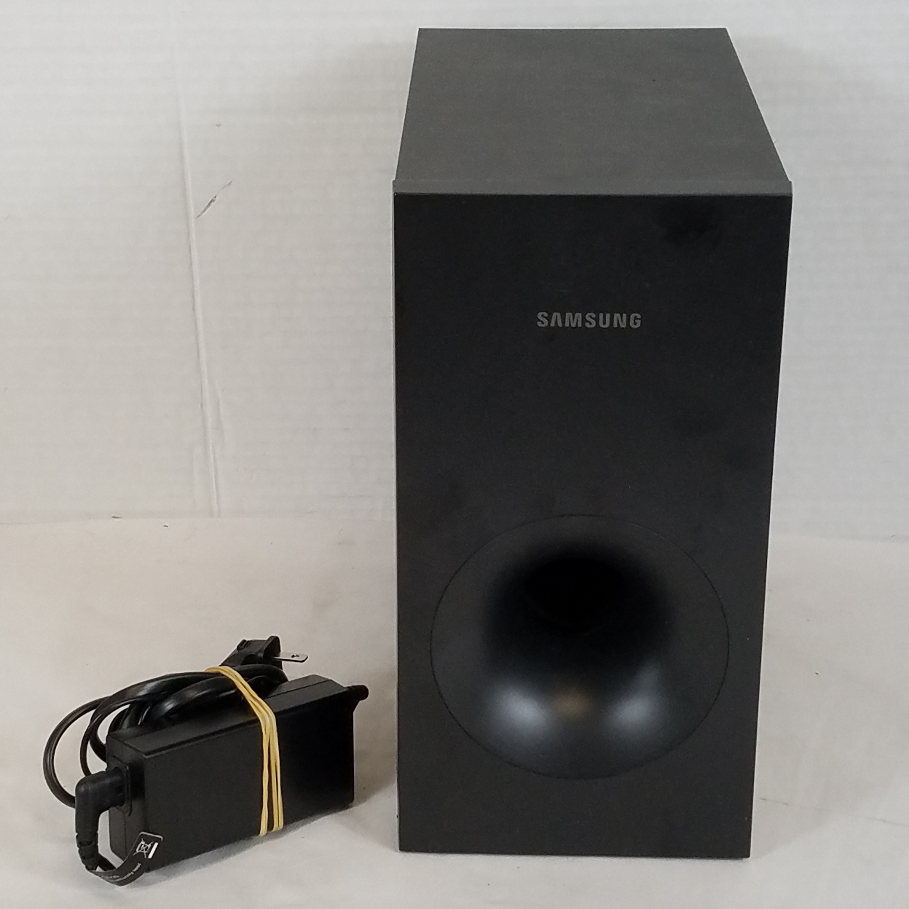 Buy the Samsung Wireless Subwoofer Model PSWK360 GoodwillFinds